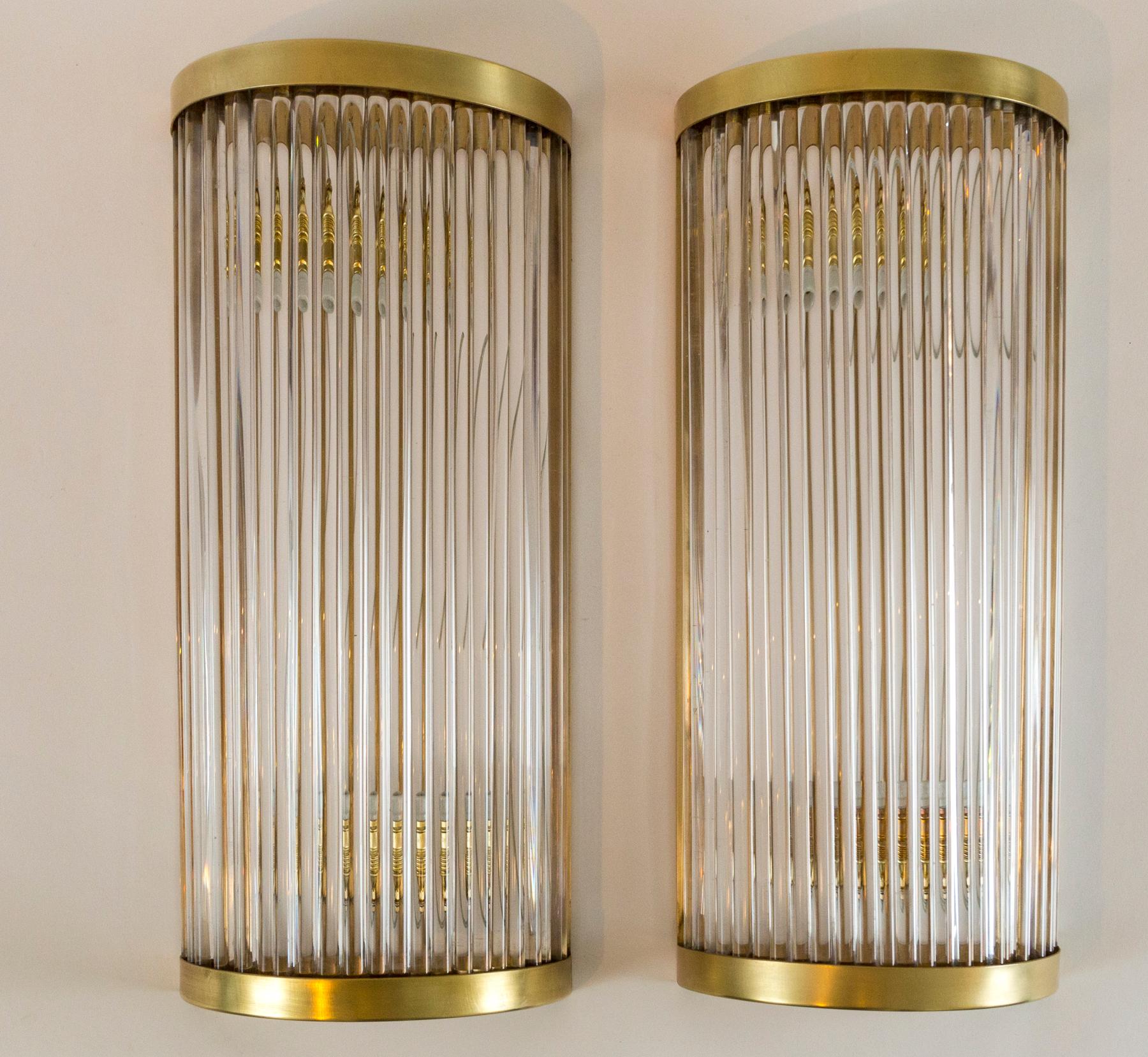 Pair Of Large Italian Brass Venini Style Wall Lights, Contemporary, UL Certified In Good Condition For Sale In Westport, CT