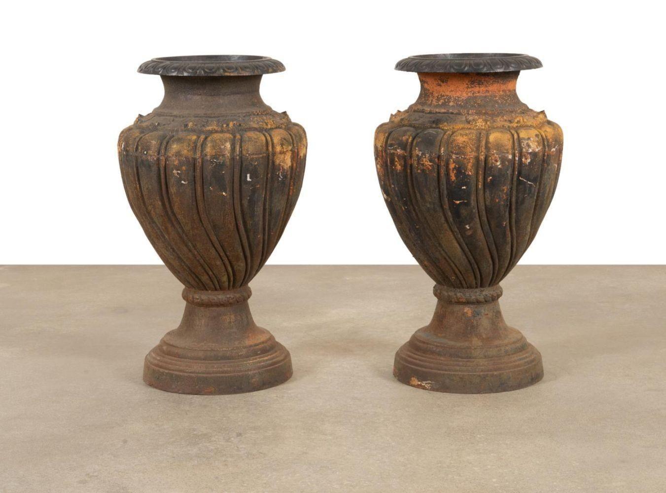 Pair of Large Italian Cast Iron Urns, c. 1900's In Good Condition For Sale In Los Angeles, CA