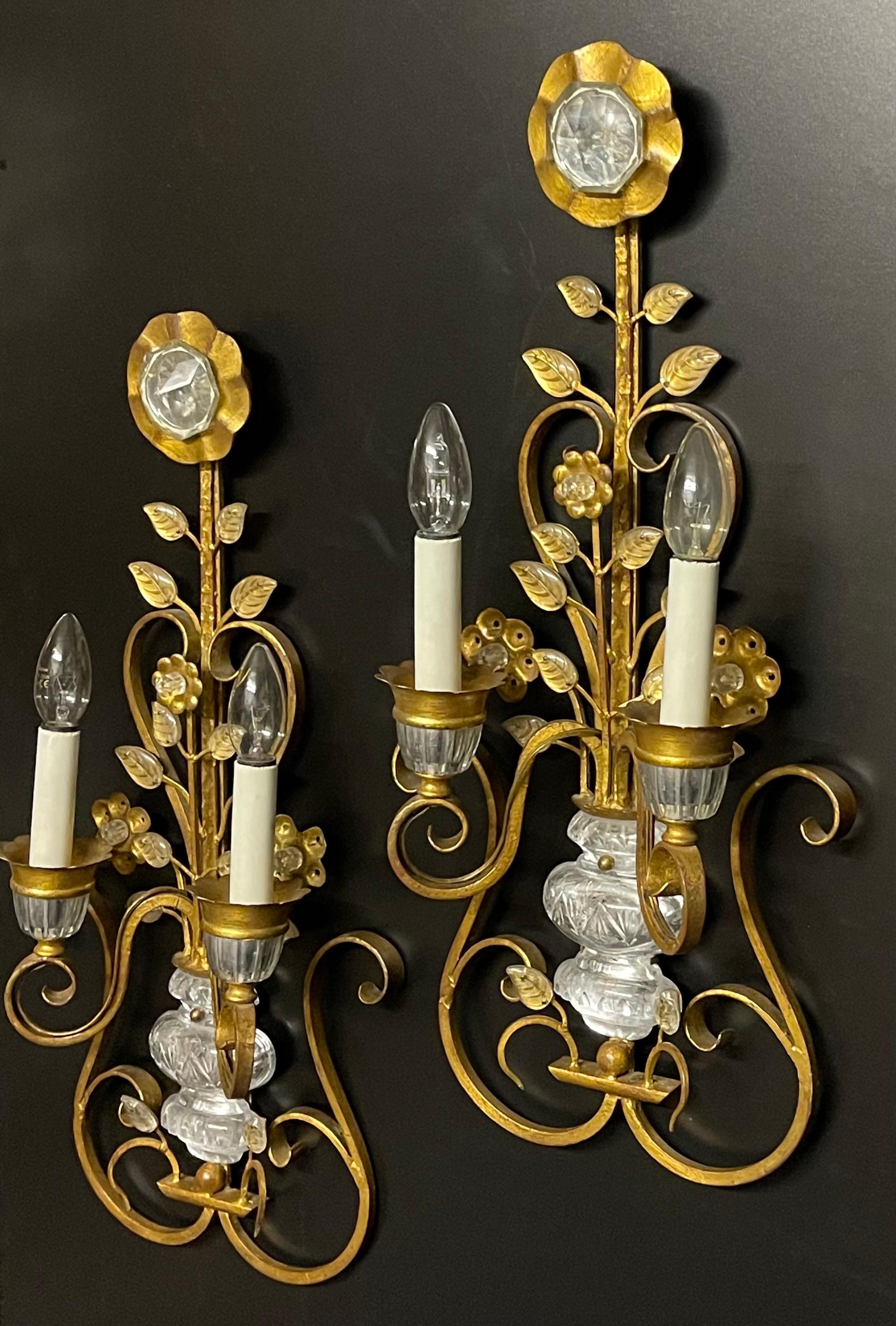 Art Deco Pair of Large Italian Gilt Iron Wall Sconces by G.Banci, Italy, circa 1970s For Sale