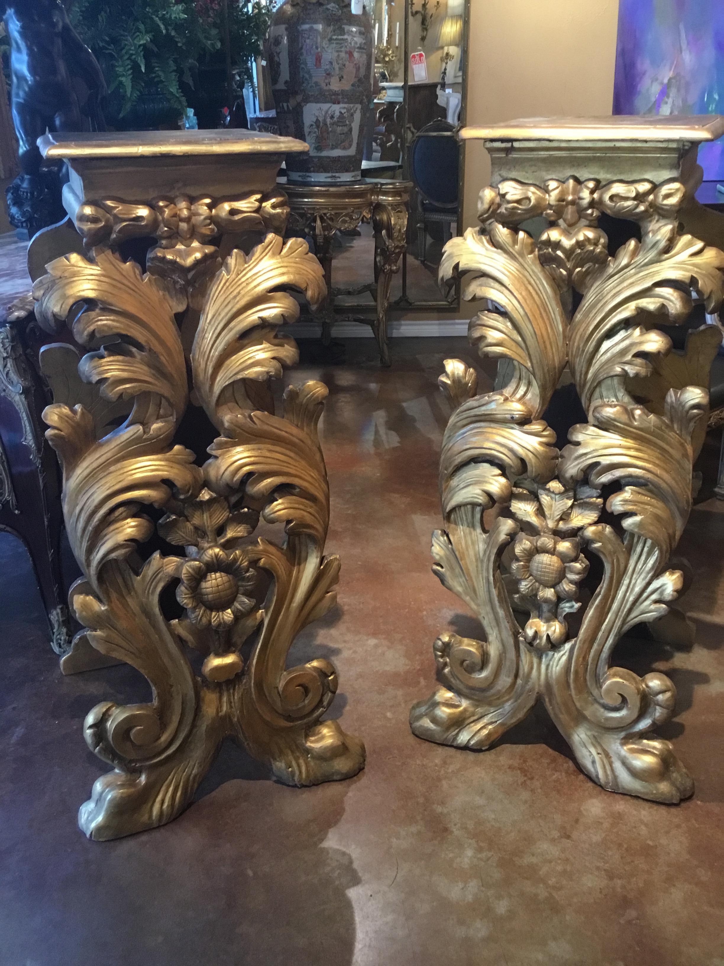 Pair of Large Italian Giltwood Hand Carved Pedestals 4
