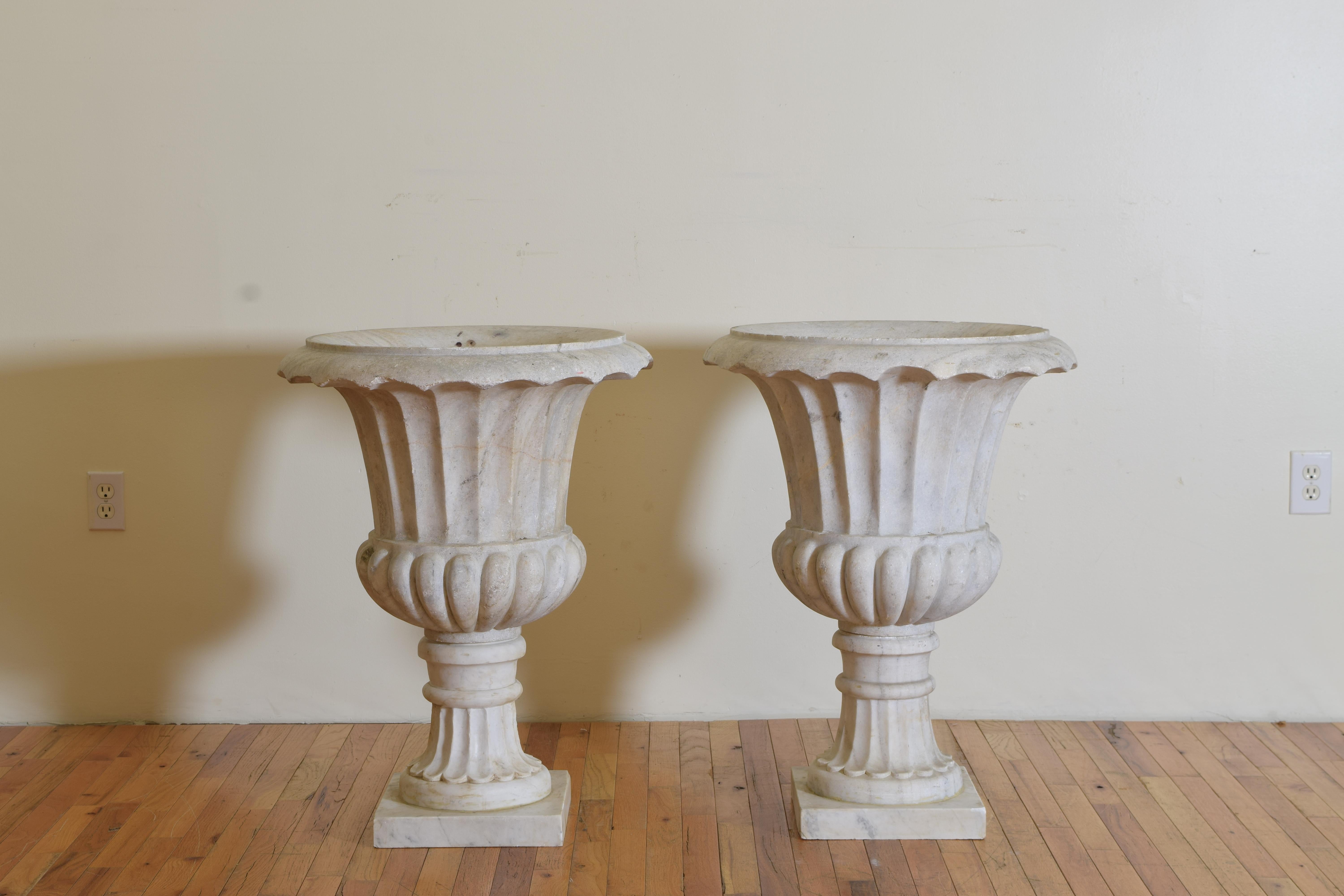 Carrara Marble Pair of Large Italian Marble Urns from the Late 18th Century