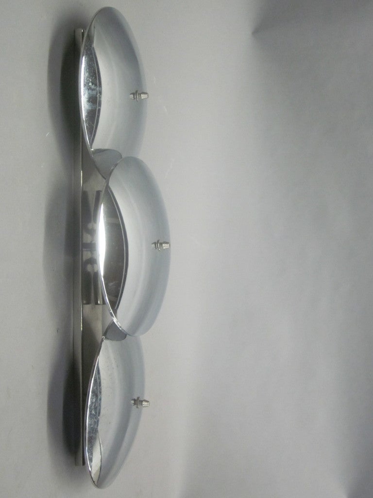 Pair of Large Italian Mid-Century Modern Chrome Sconces / Flush Mounts, Reggiani In Good Condition For Sale In New York, NY