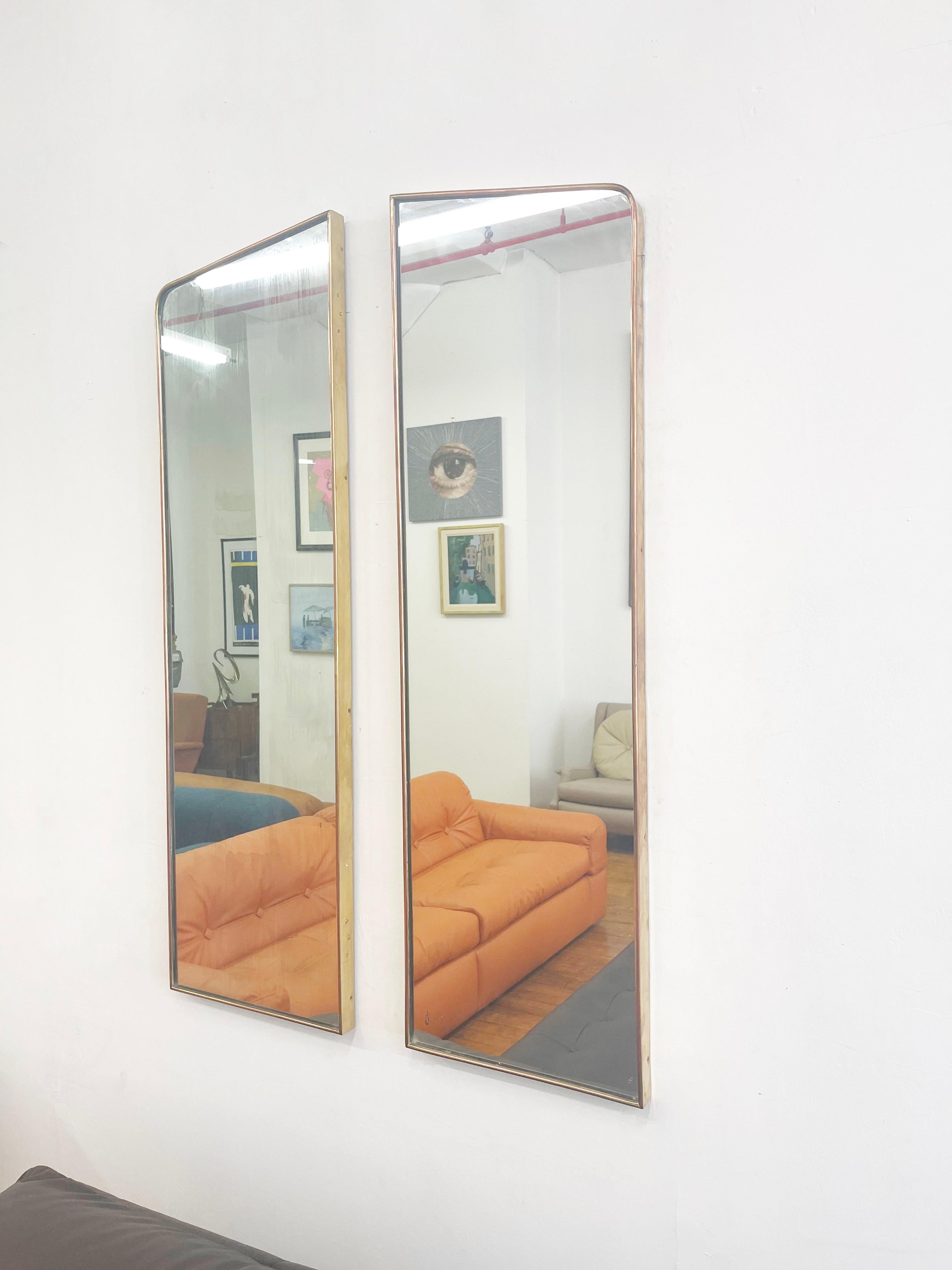 Pair of Large Italian Mid Century Brass Frame Wall Mirrors 1950s In Good Condition For Sale In Jersey City, NJ