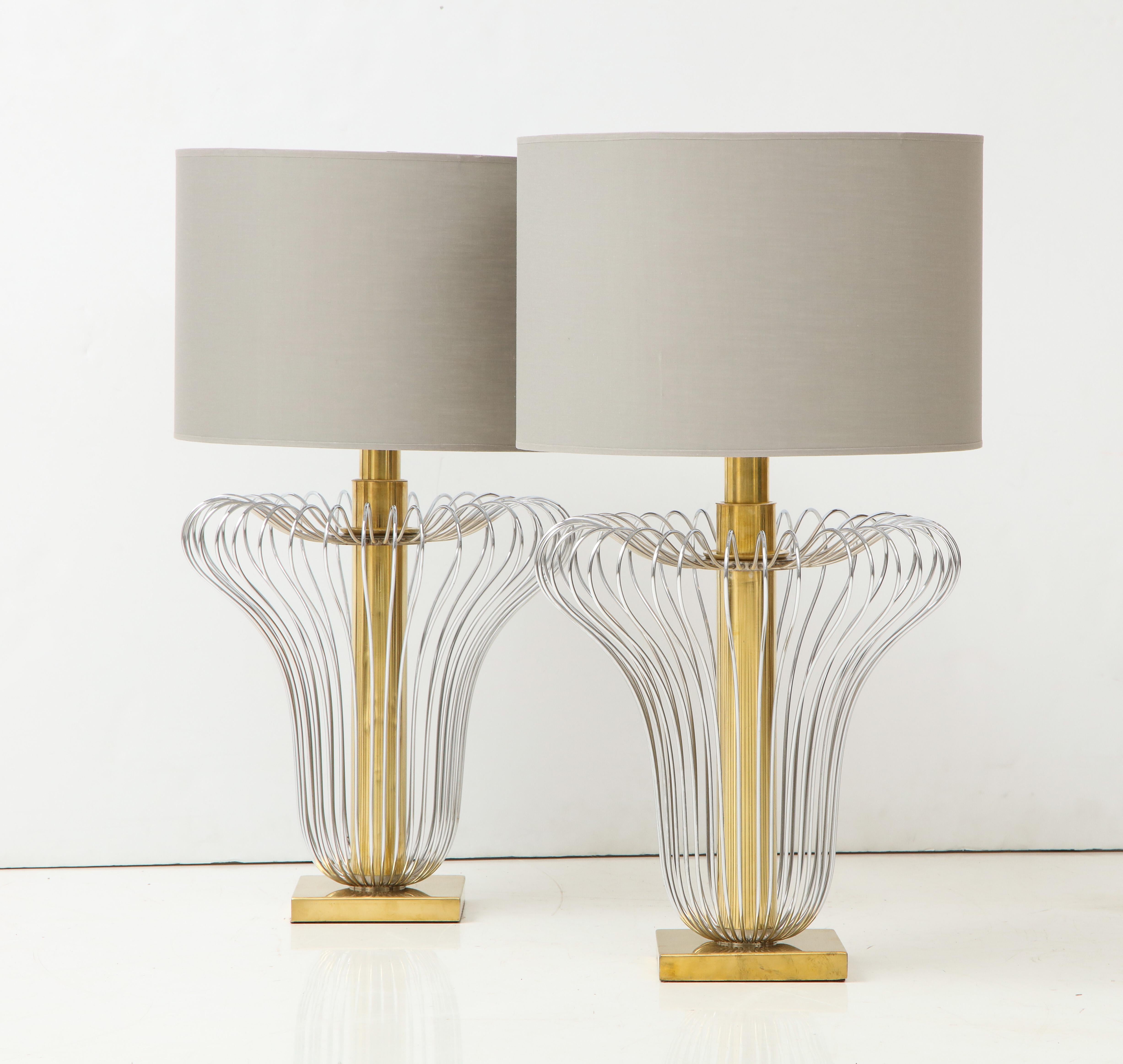 Pair of Large Italian Sciolari Style Chrome and Brass Table Lamps In New Condition In New York, NY