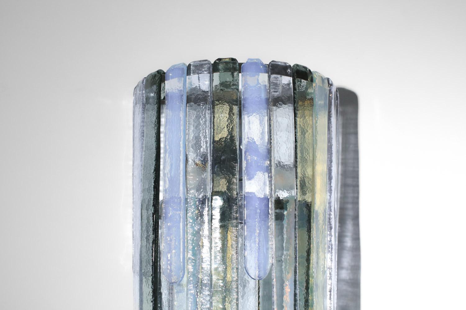 Mid-Century Modern Pair of large Italian sconces Carlo Nason for Mazzega 70's in glass For Sale