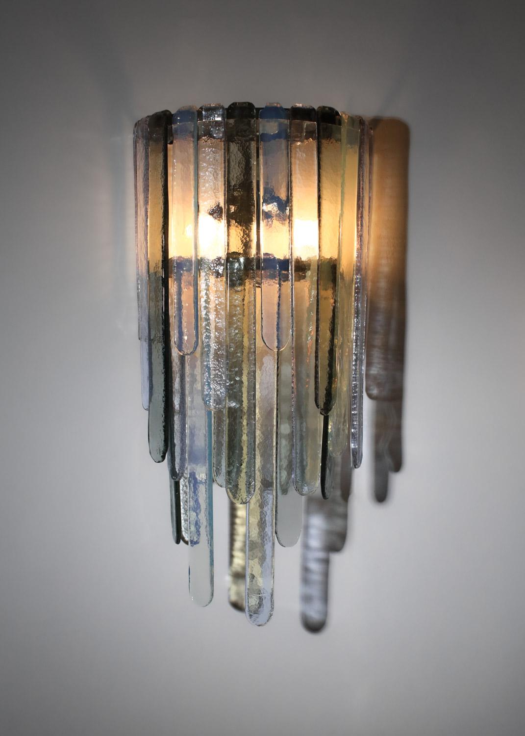 Pair of large Italian sconces Carlo Nason for Mazzega 70's in glass For Sale 2