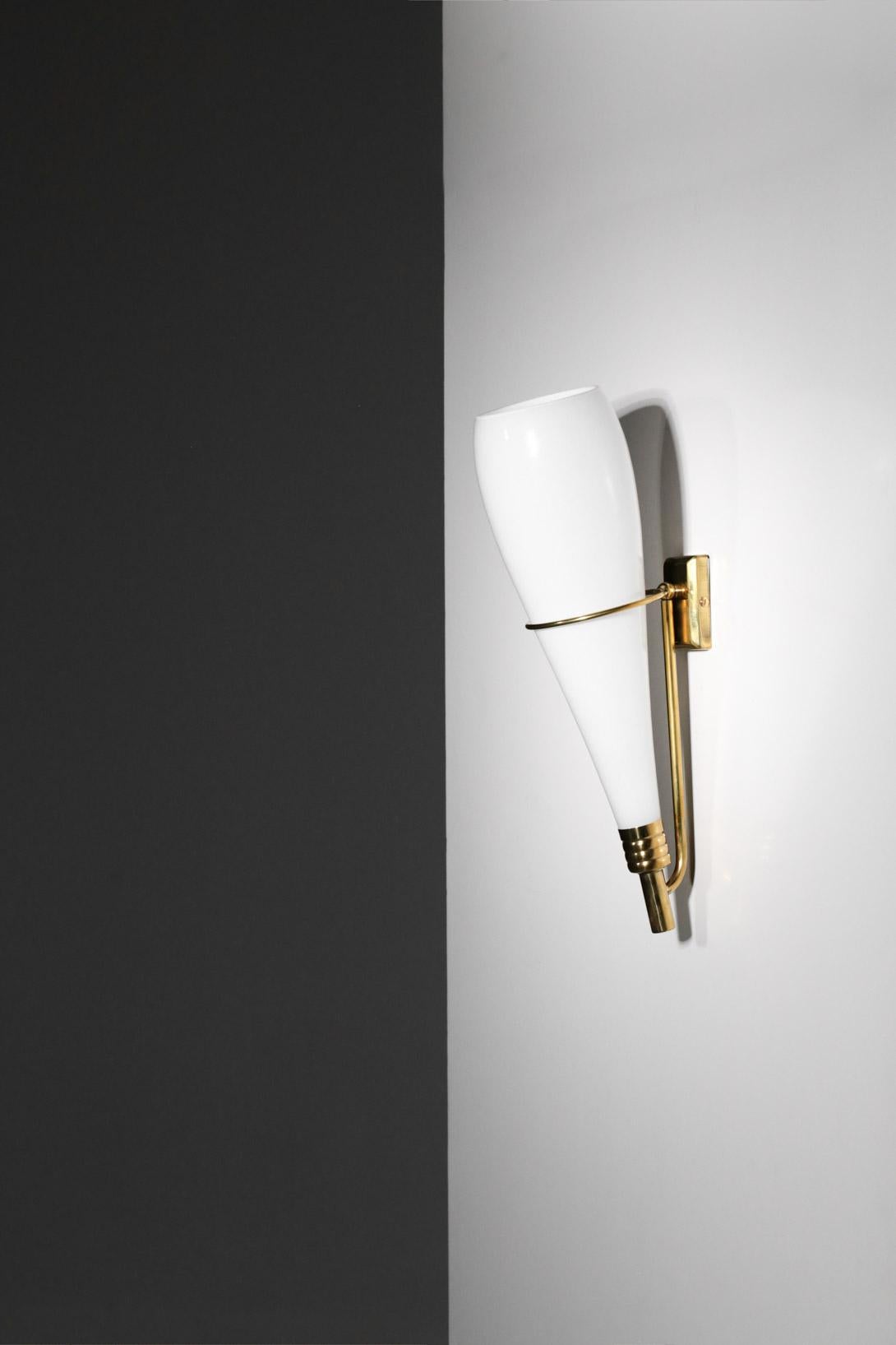 Pair of Large Italian Style Arredoluce Stilnovo Wall Lights Design Brass Opalin For Sale 5