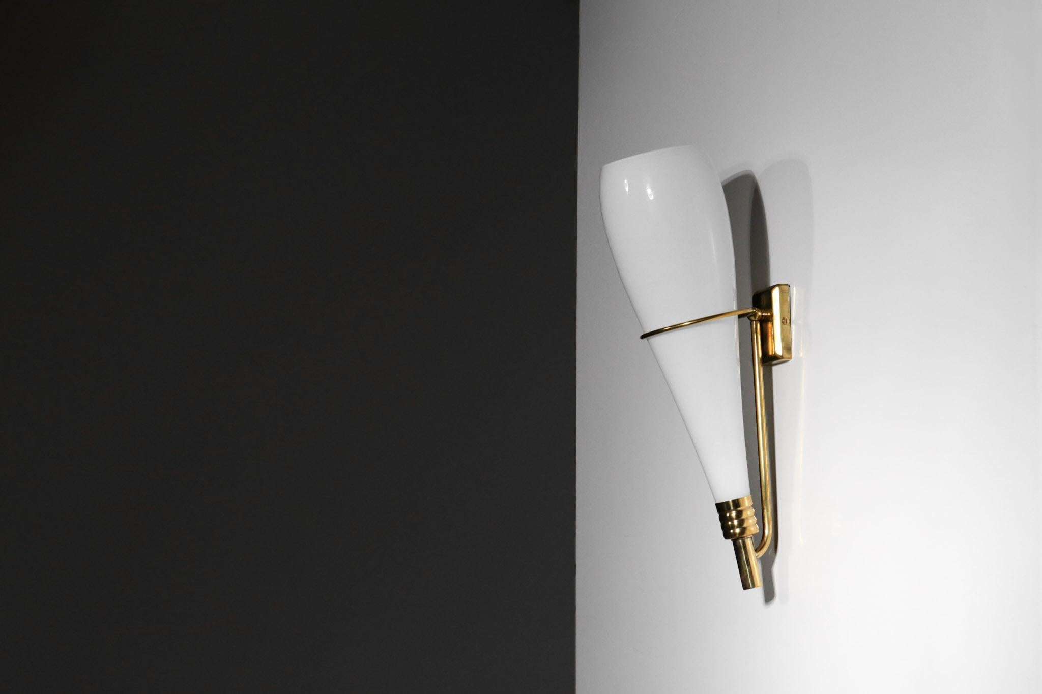 Pair of Large Italian Style Arredoluce Stilnovo Wall Lights Design Brass Opalin For Sale 4
