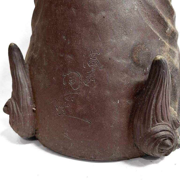 Coppia di grandi tegole giapponesi in ceramica Shi-Shi Dog, forno Bizen, XX secolo In condizioni buone in vendita a Point Richmond, CA