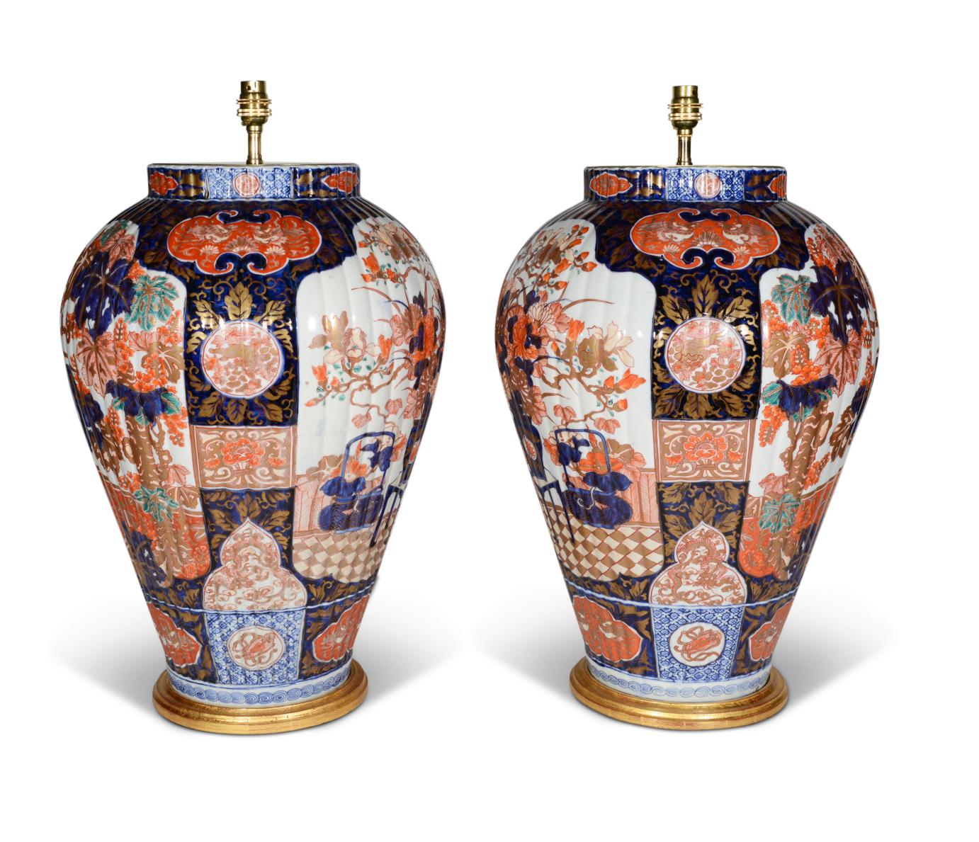 Paire de grandes lampes de table japonaises Imari du XIXe siècle Bon état - En vente à London, GB