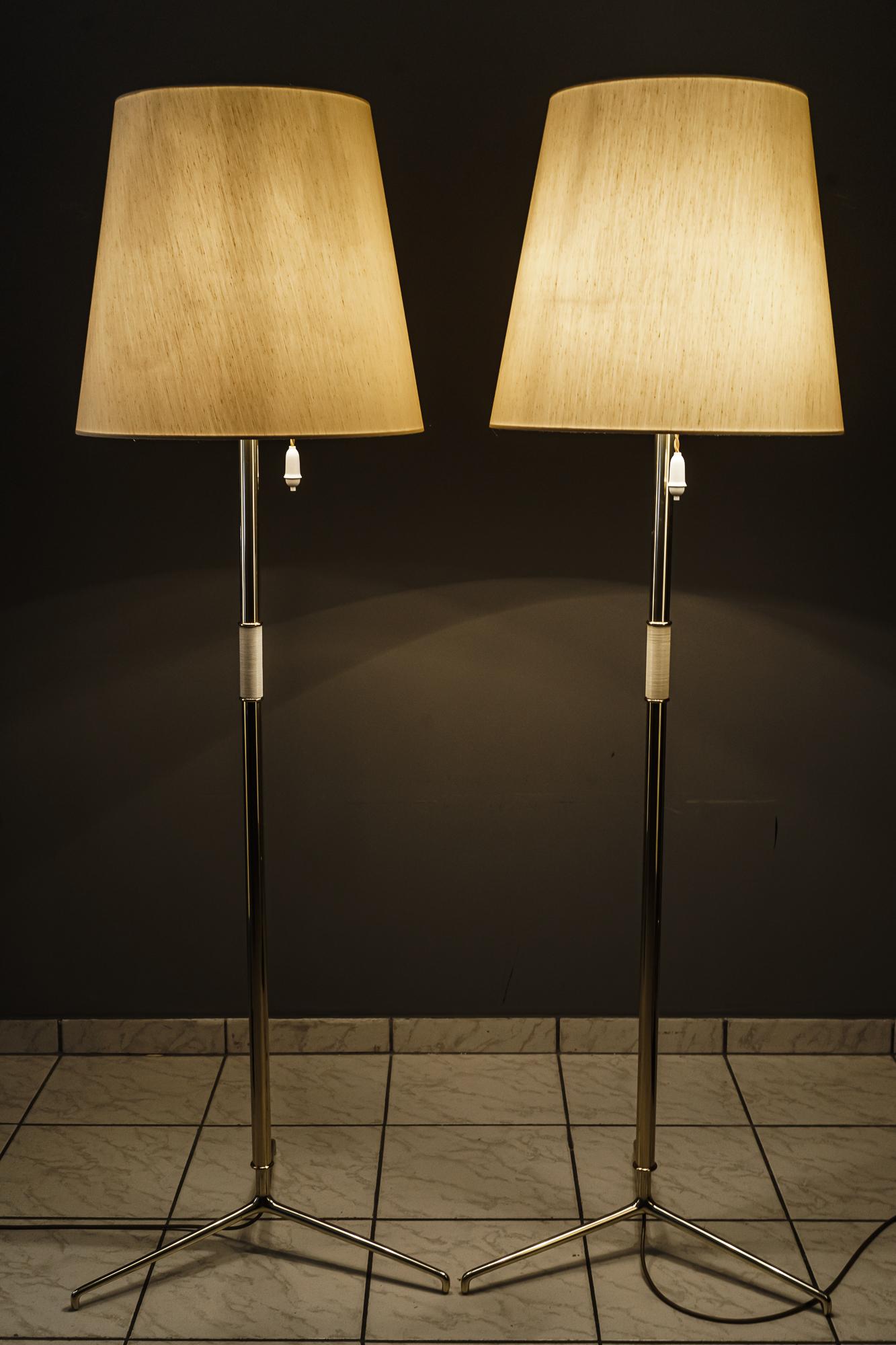 Pair of Large J.T. Kalmar Floor Lamps 'Helios' Mod. 2035, Brass 1960s For Sale 6