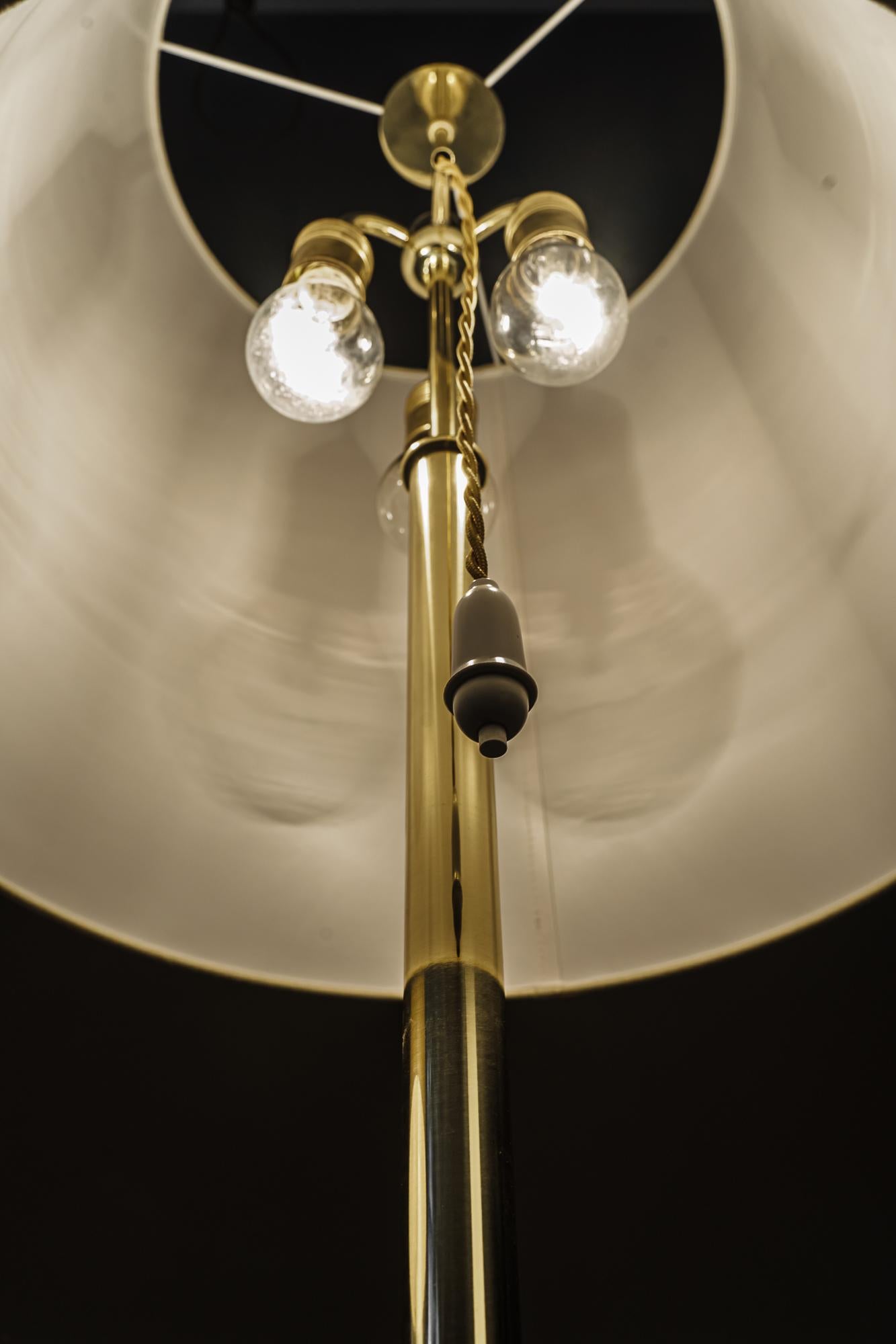 Pair of Large J.T. Kalmar Floor Lamps 'Helios' Mod. 2035, Brass 1960s For Sale 8