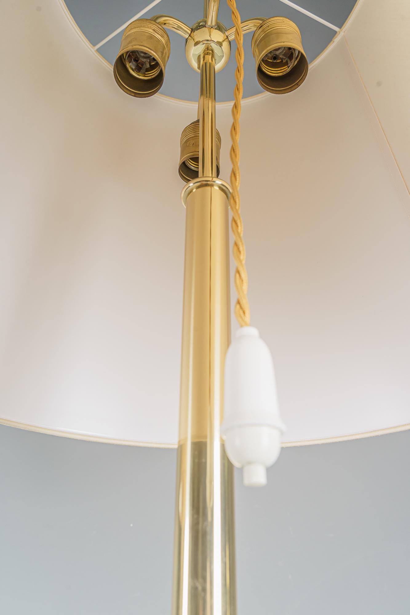 Pair of Large J.T. Kalmar Floor Lamps 'Helios' Mod. 2035, Brass 1960s In Good Condition For Sale In Wien, AT