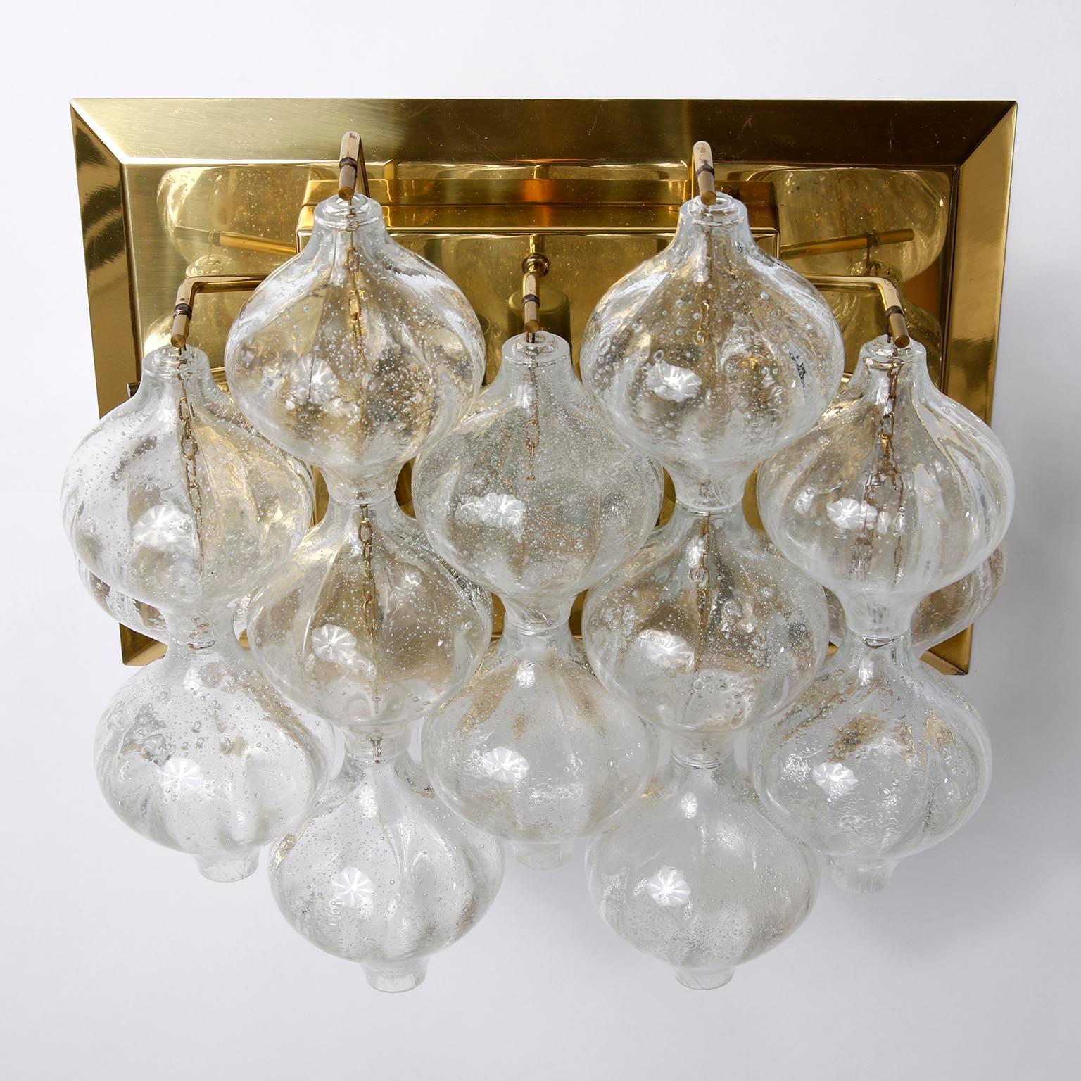 Austrian Pair of Large Kalmar 'Tulipan' Wall Lights Sconces, Murano Glass Brass, 1960s For Sale