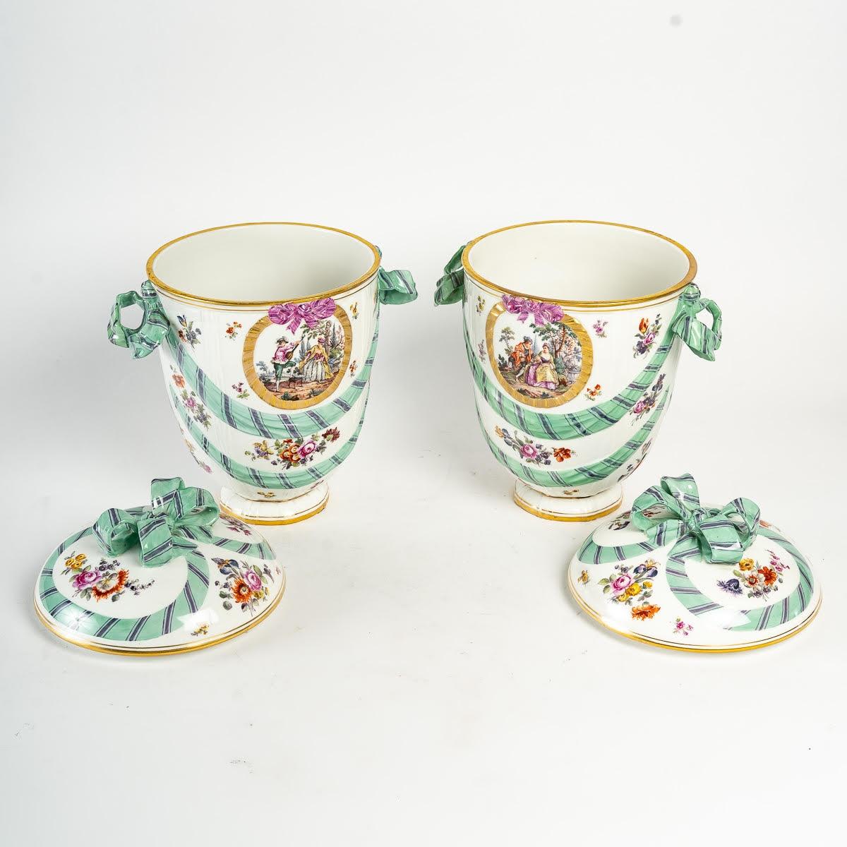 Pair of Large KPM Porcelain Covered Pots, 19th Century. For Sale 5