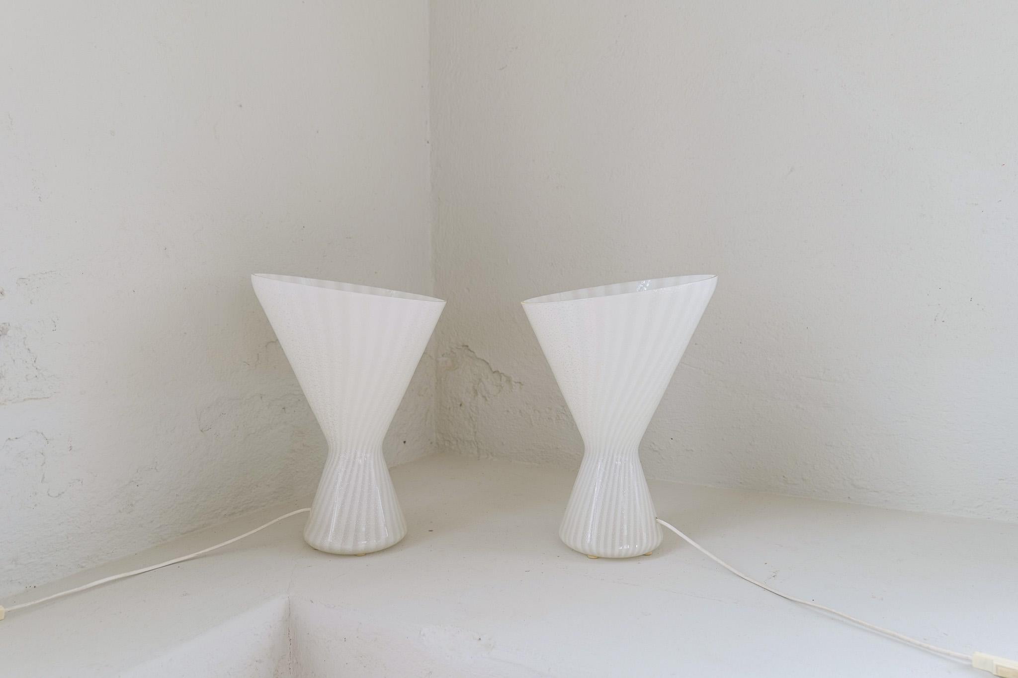 Pair of Large Large Classic white murano table lamps Italy 1970s For Sale 1