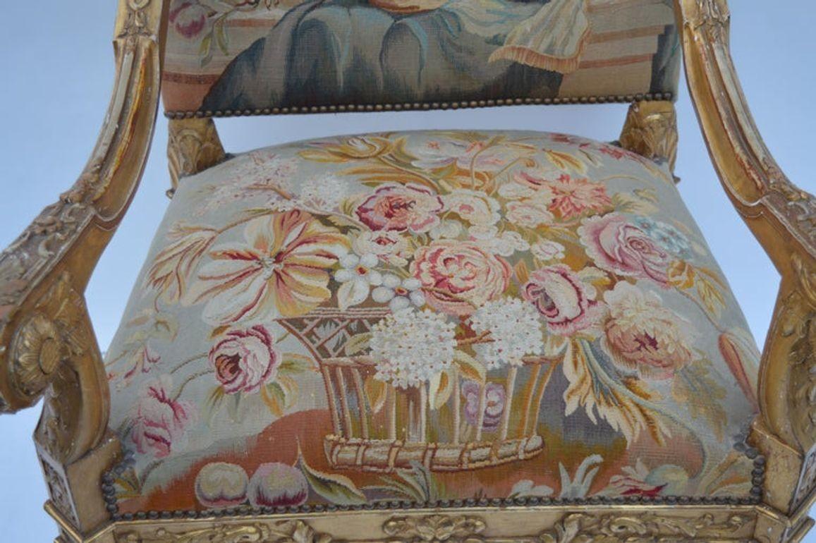 Paire de grands fauteuils en noyer doré de style néoclassique français de la fin du XIXe siècle en vente 10