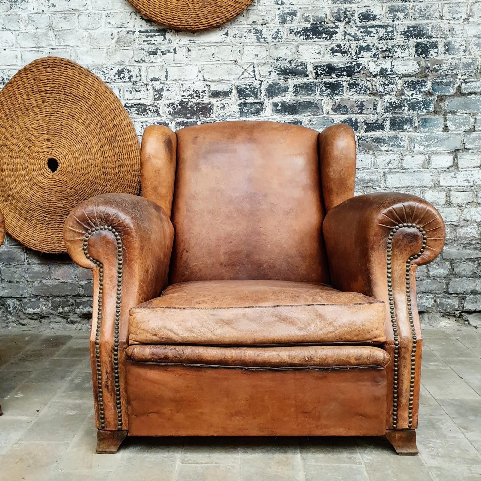 Pair of Large Leather Club Armchairs 5