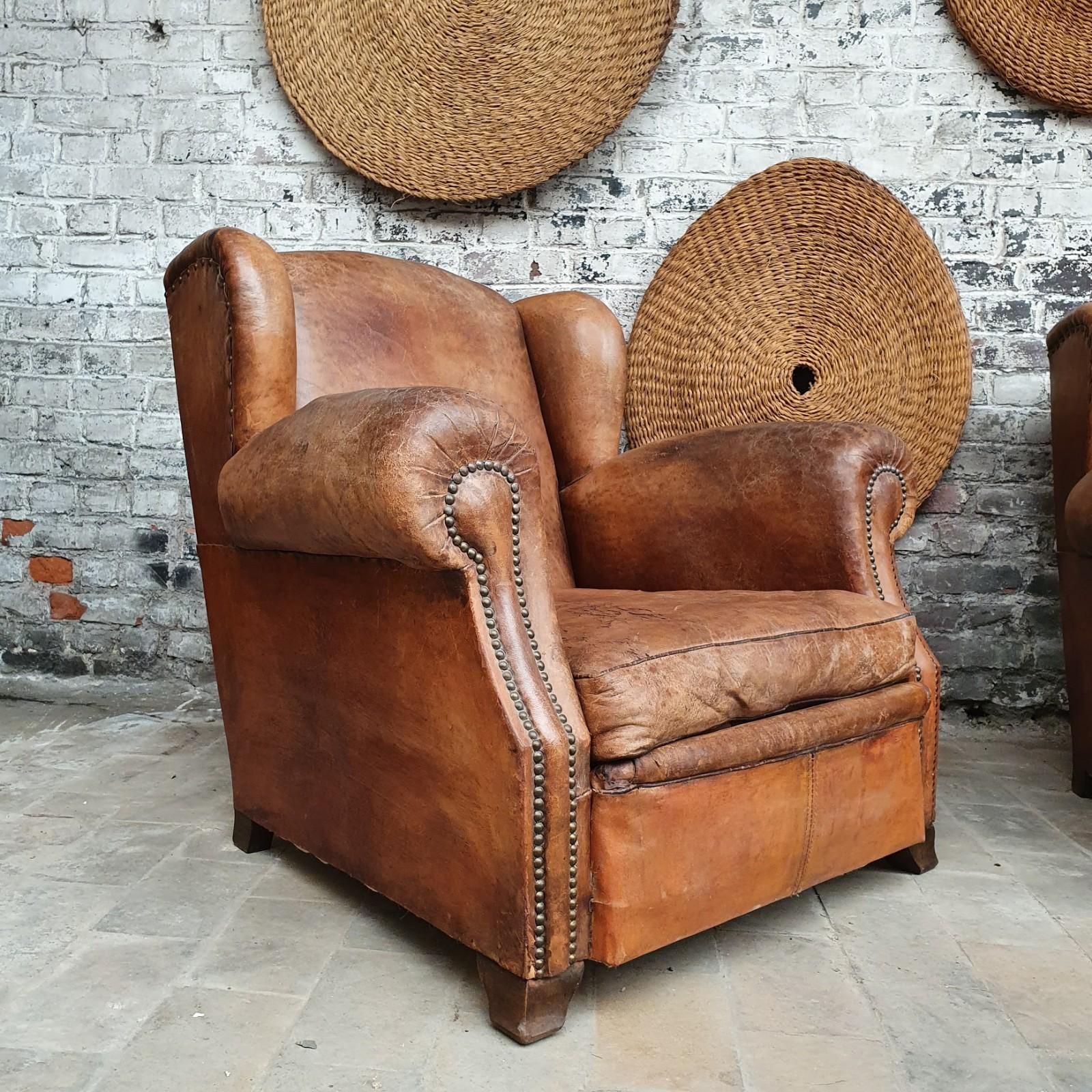 Pair of Large Leather Club Armchairs 9