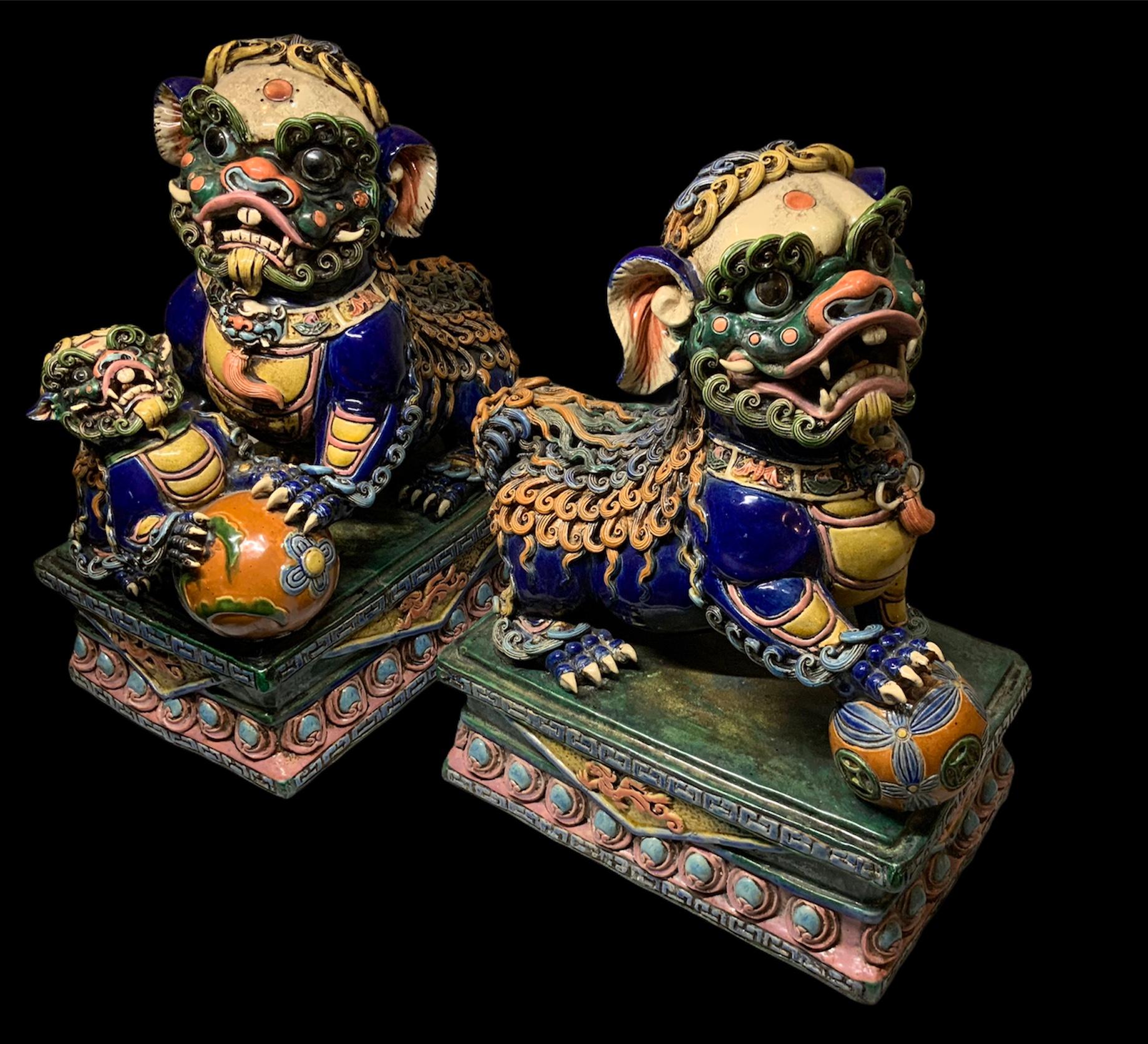 Pair of Large Lively Buddha’s Lions / Foo Dogs Ceramic Sculptures 3