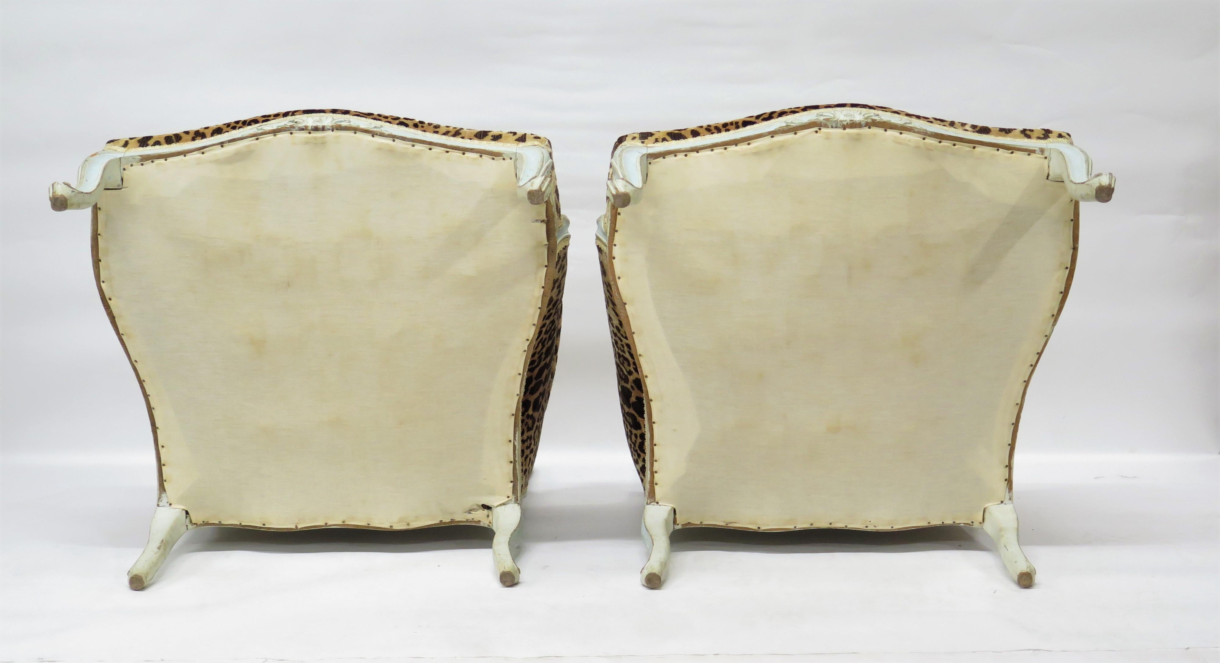 Pair of Large Louis XV-Style Bergères in Vintage Leopard Silk Velvet 11