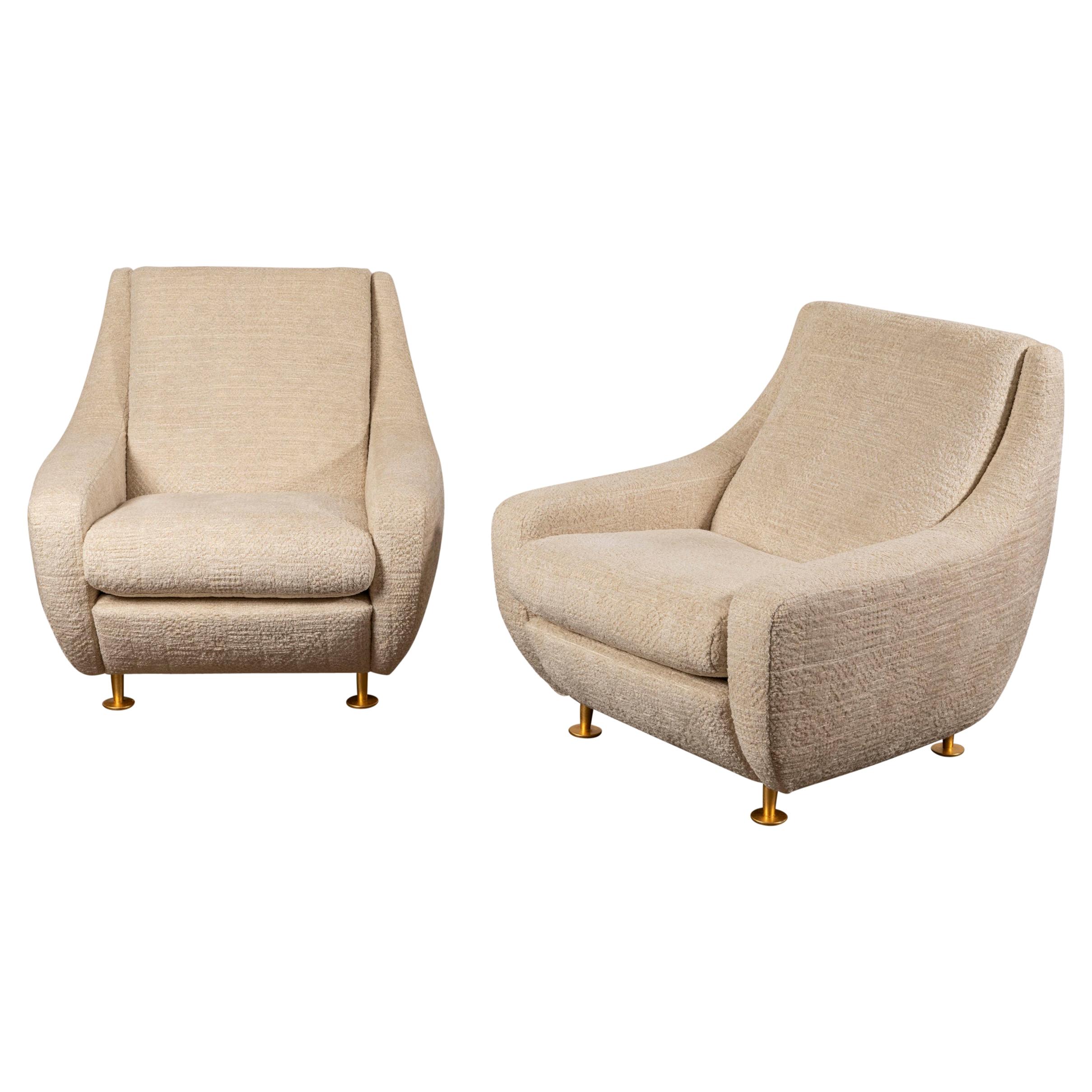 Pair of Large Lounge Chairs in the Style Marco Zanuso