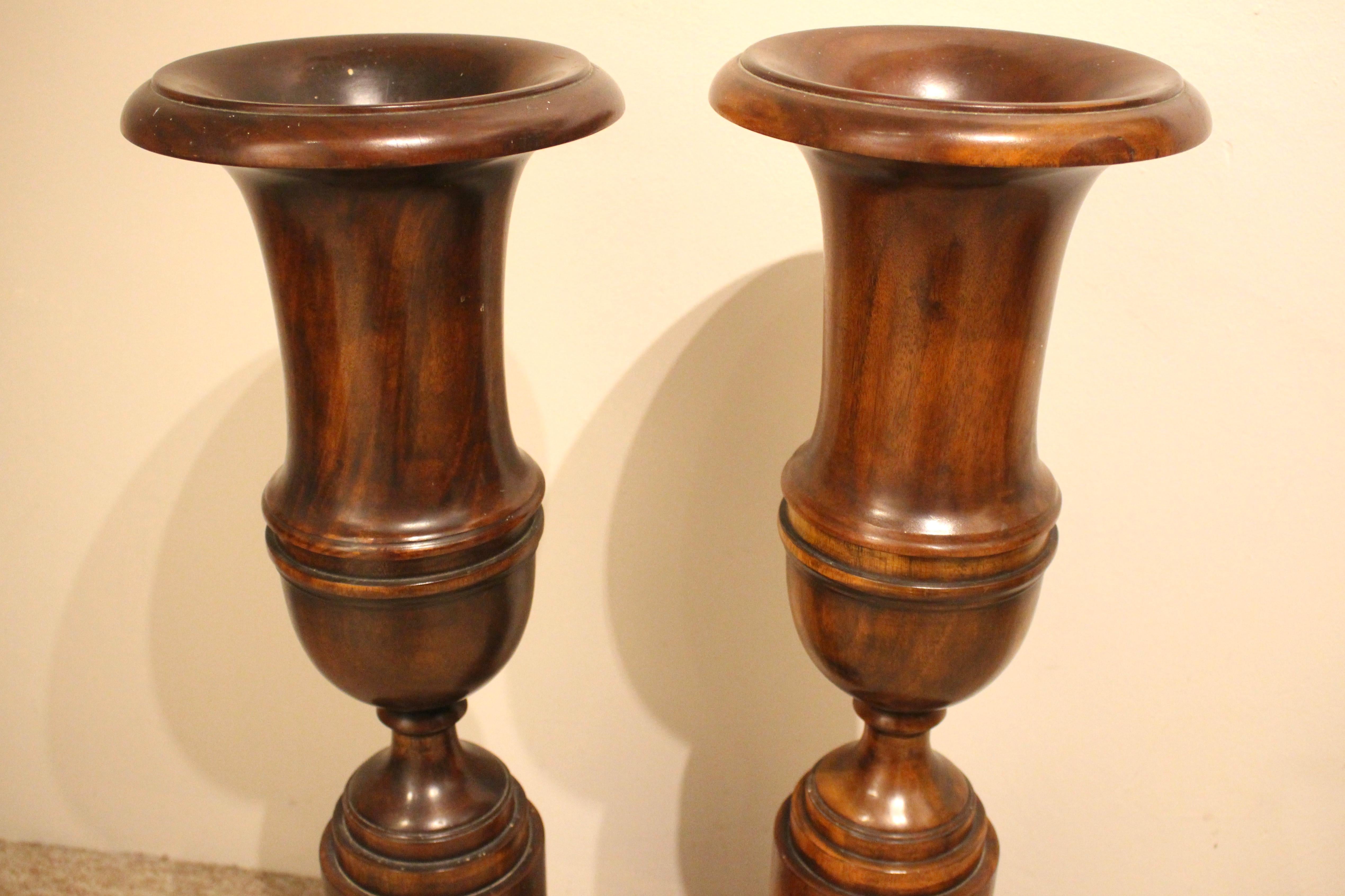 English Pair of Large Mahogany Classical Campana Urns For Sale