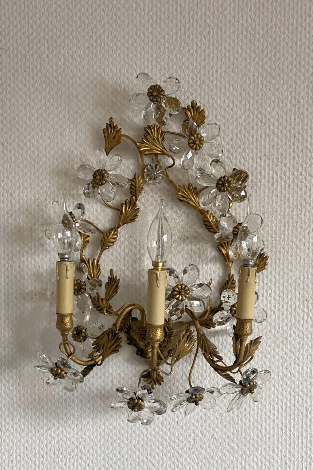 20th Century Pair of Large Maison Baguès Wrought Iron Crystal Flower Wall Sconces, 1930s For Sale