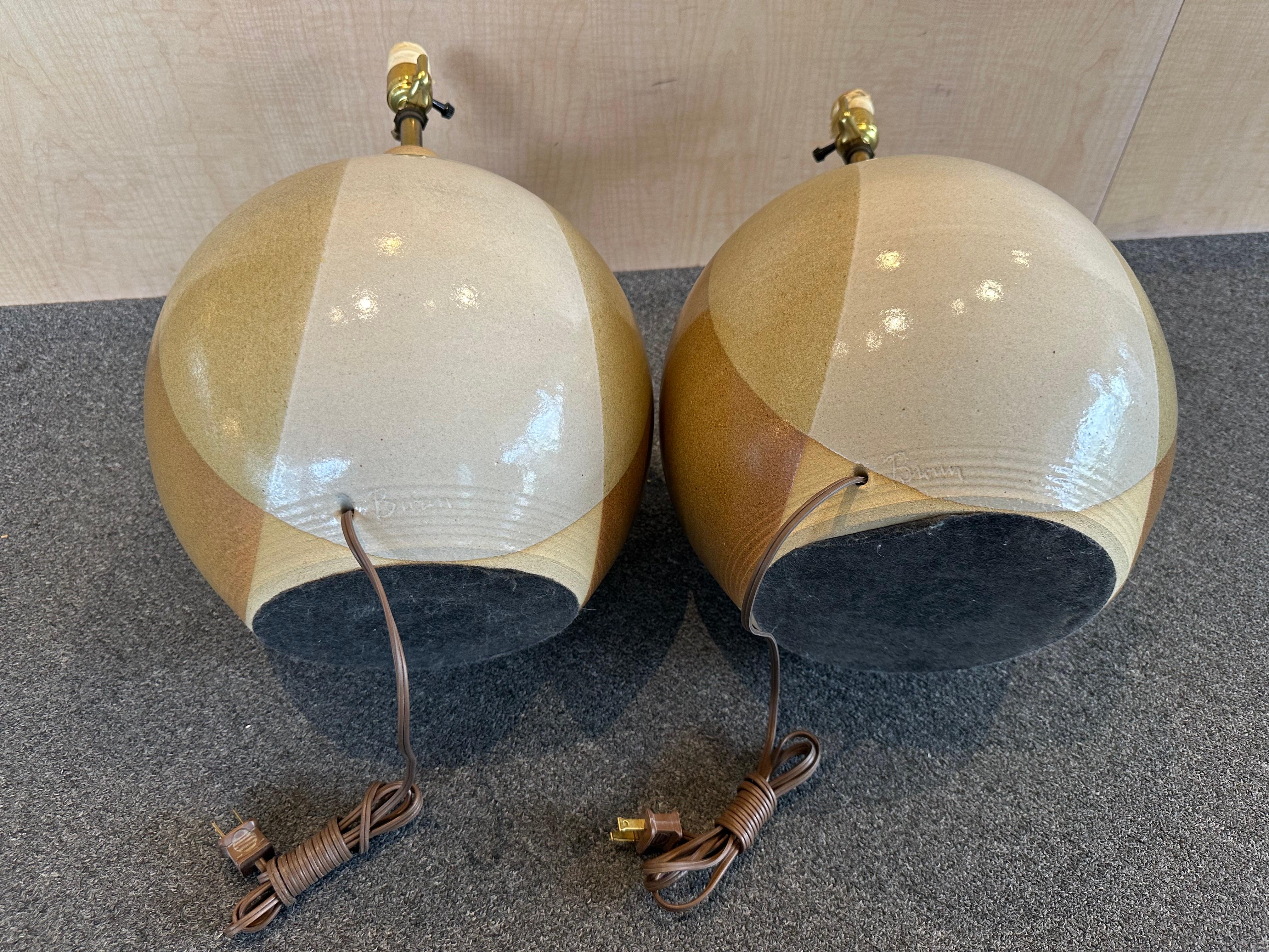 Pair of Large MCM Studio Pottery Stoneware Table Lamps by Larry & Terry Brown For Sale 5