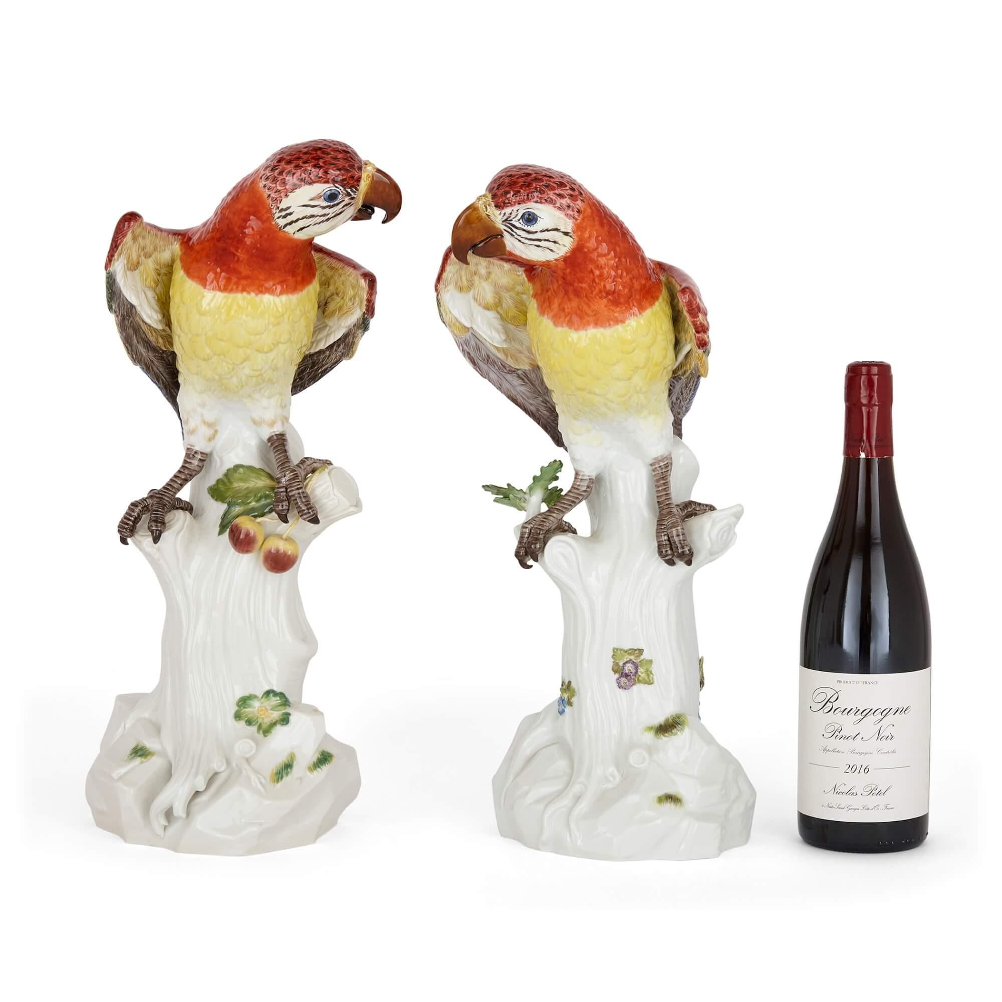 Pair of Large Meissen Models of Parrots, circa 1986 and 1988 For Sale 1