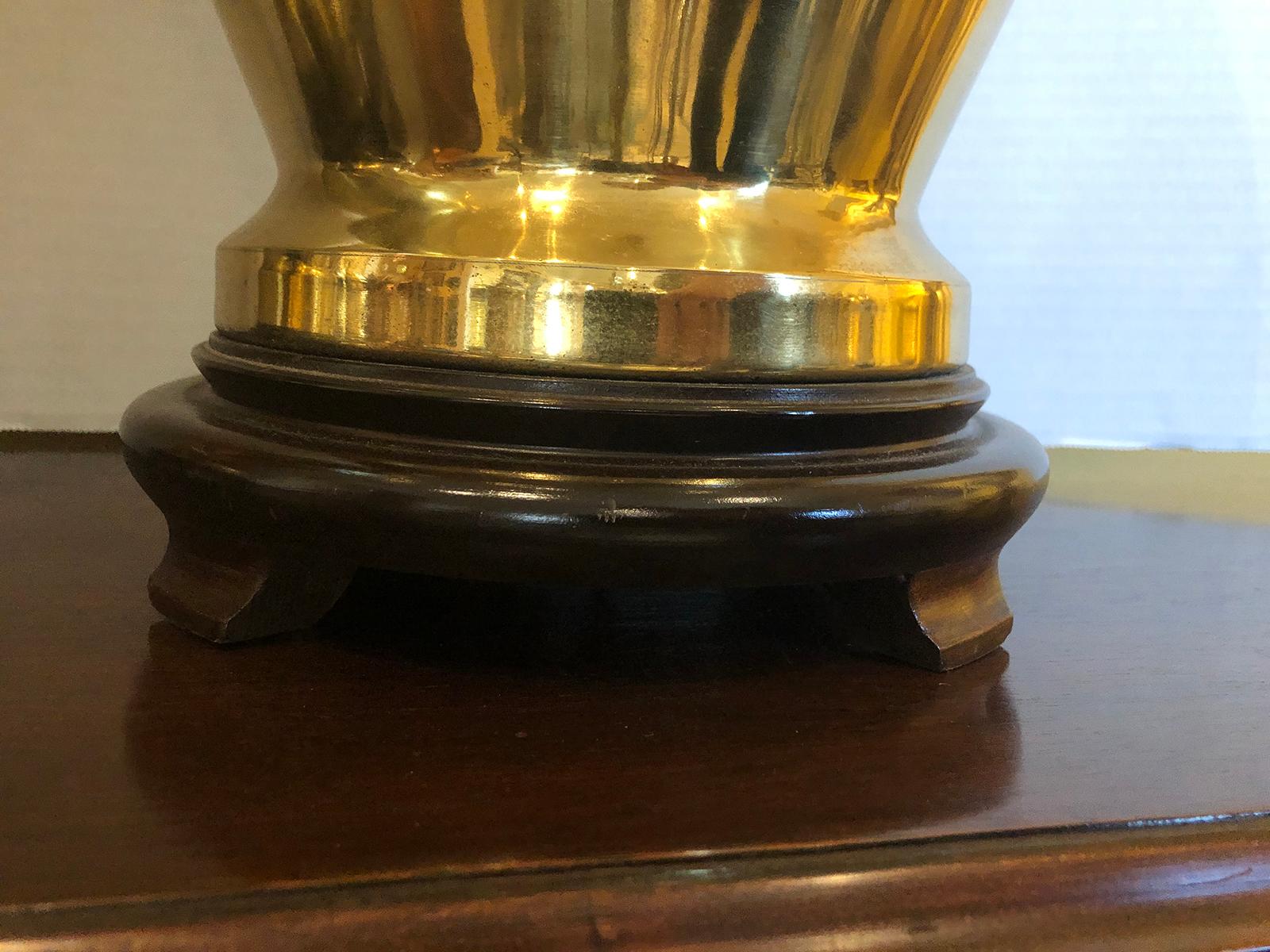 Pair of Large Mid-20th Century Urn Shaped Brass Lamps 6