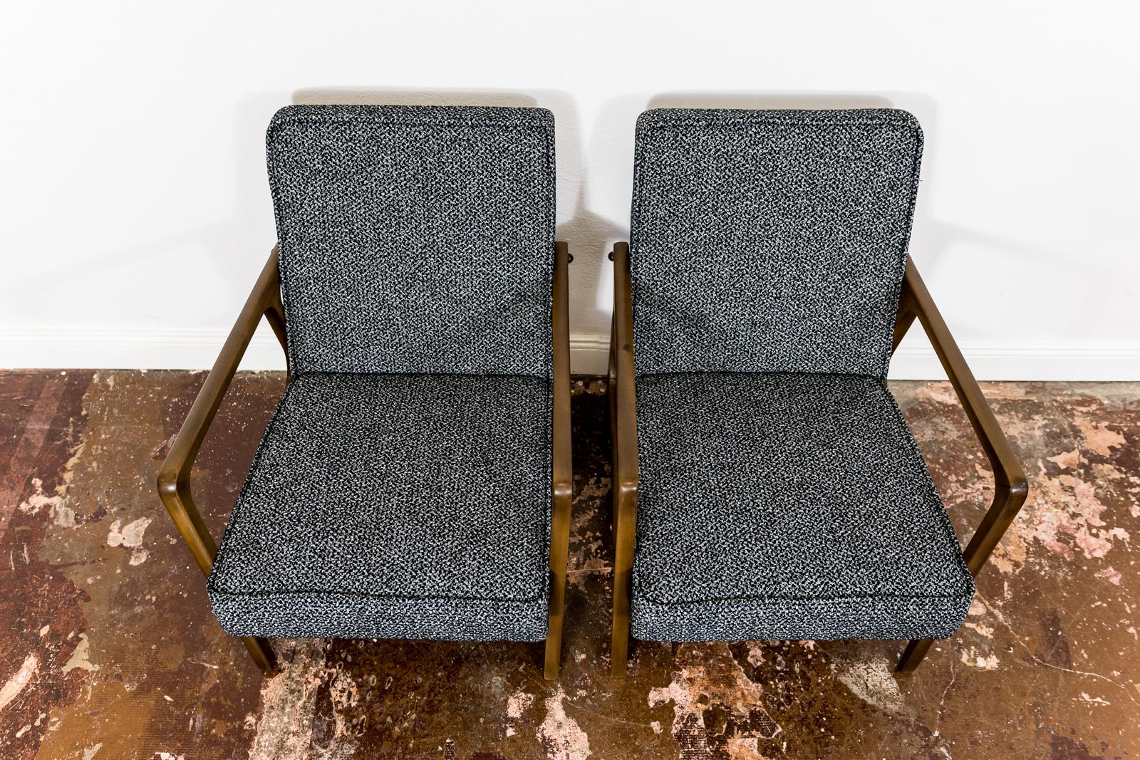 Pair Of Mid Century Armchairs Type 04-B From Bydgoskie Fabryki Mebli, 1960's For Sale 7