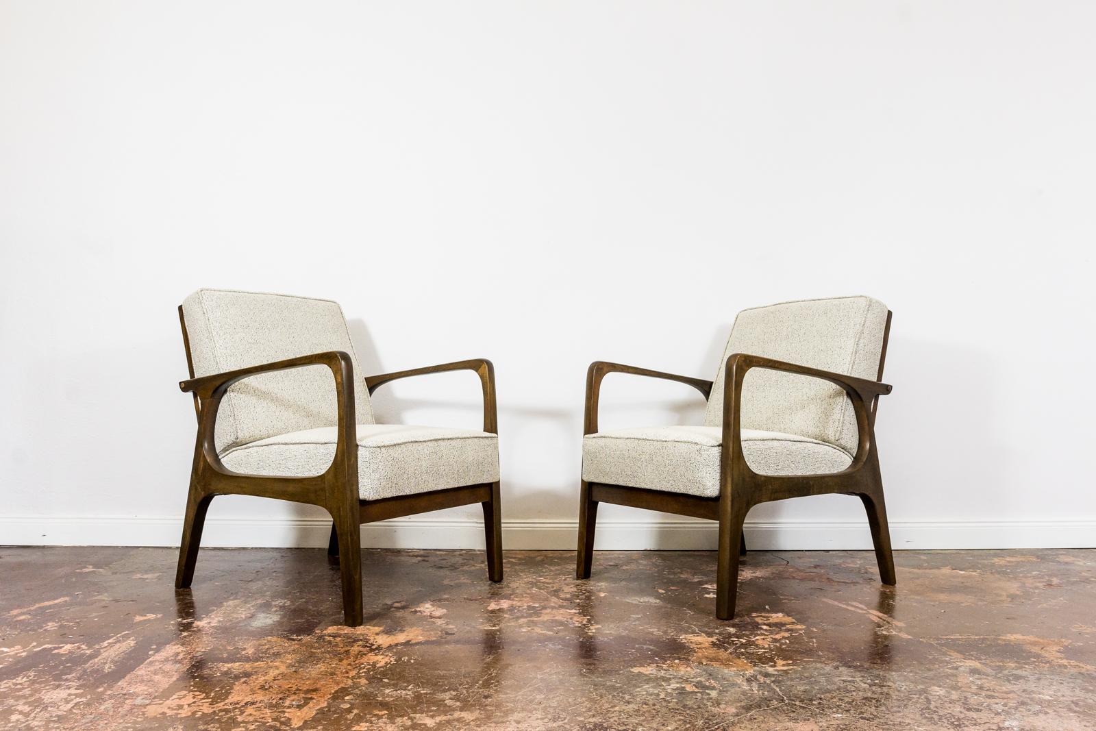 Mid-Century Modern Pair of Mid-Century Armchairs from Prudnickie Fabryki Mebli 1960's, Poland For Sale