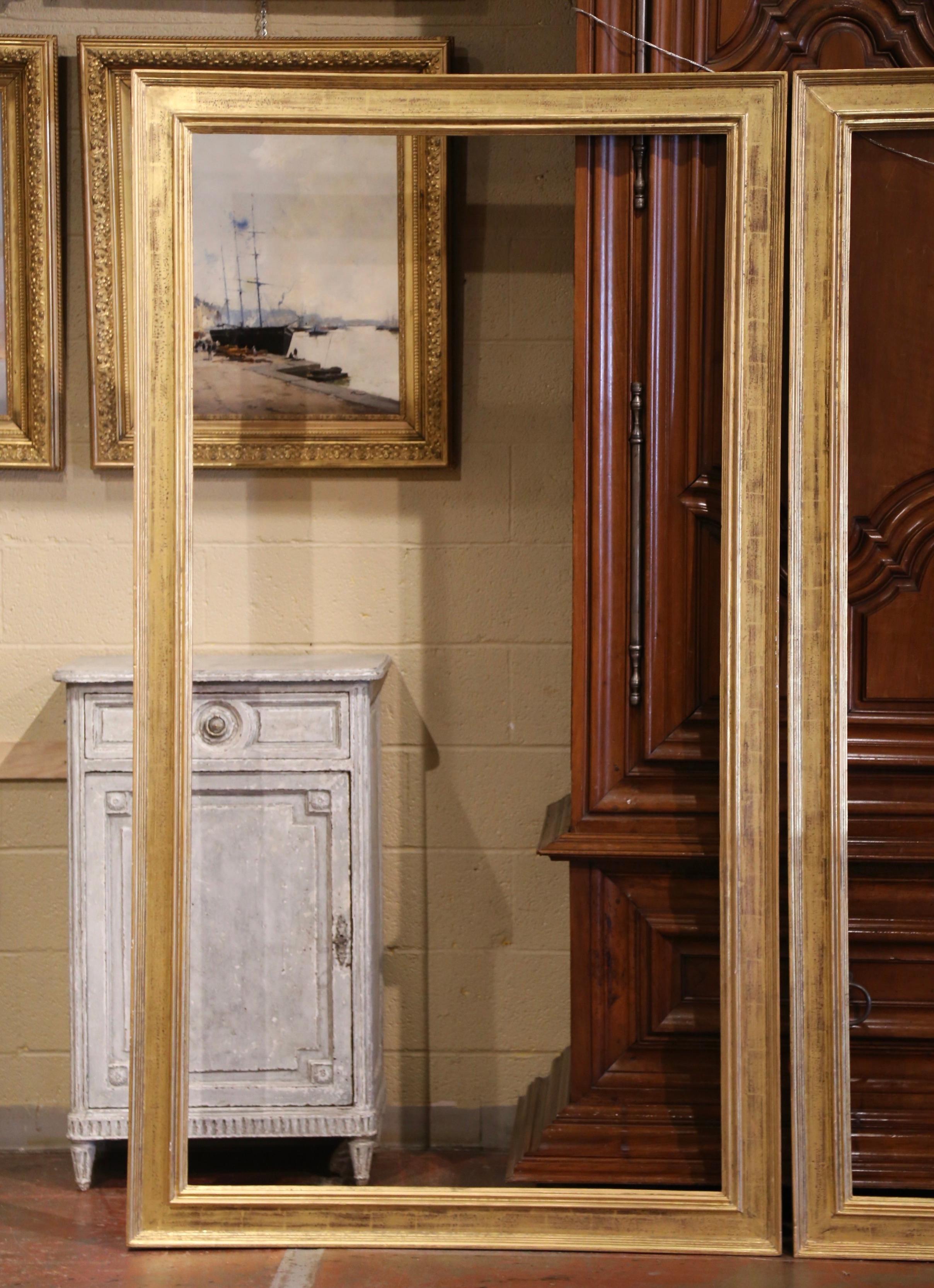Neoclassical Pair of Large Mid-Century French Carved Giltwood Frames