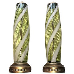 Paire de grandes lampes en verre mi-siècle moderne