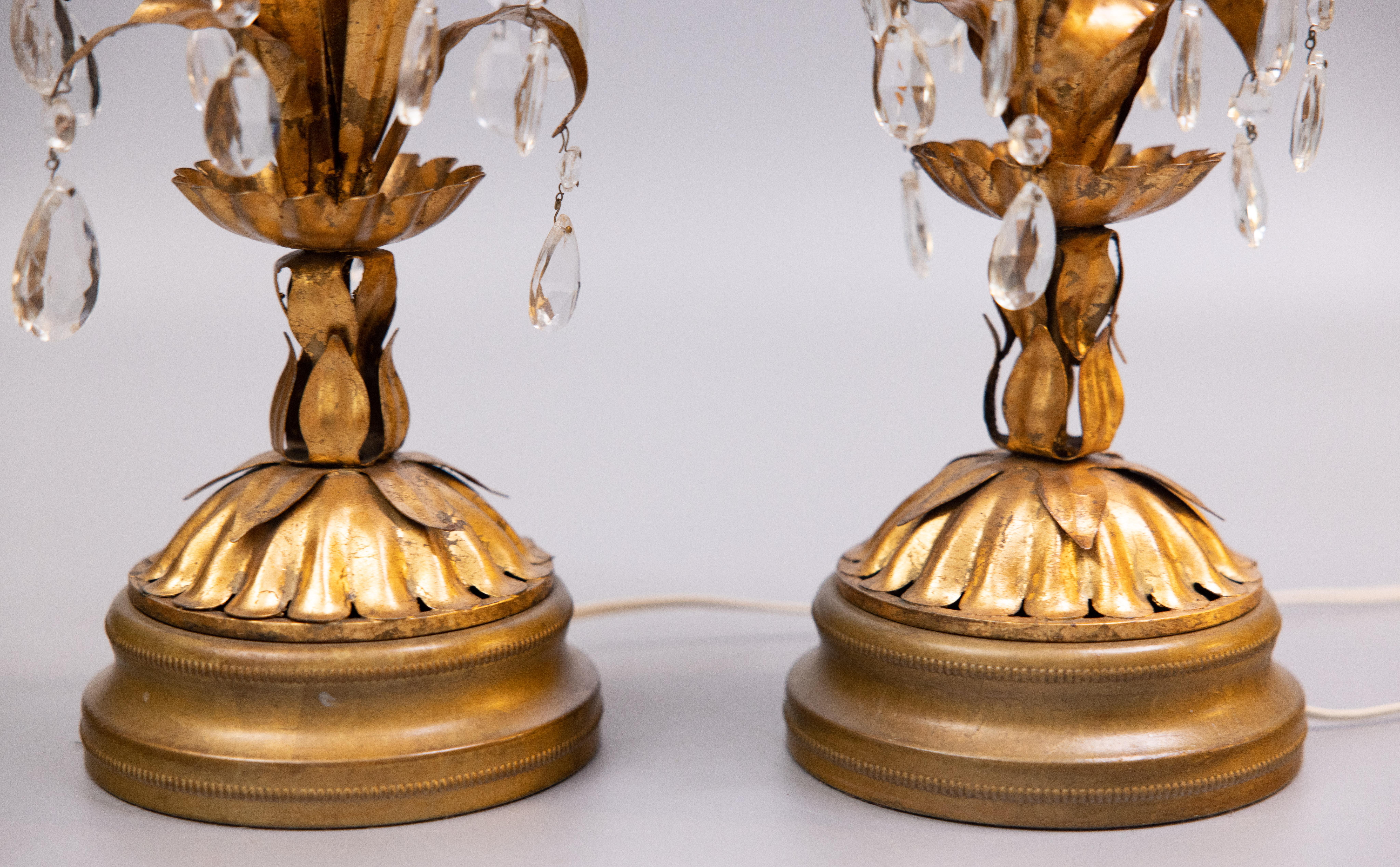 20th Century Pair of Large Mid-Century Italian Florentine Gold Gilt Tole & Crystals Lamps For Sale