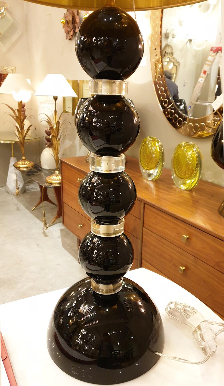 Italian Pair of Large Mid-Century Modern Black and Gold Murano Glass Table Lamps, 1970s