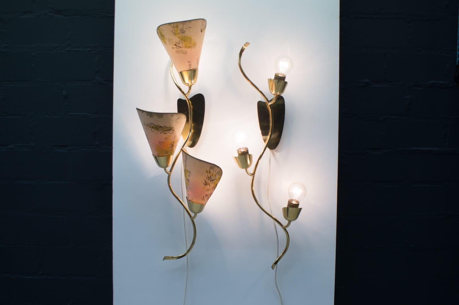 Pair of Large Mid-Century Modern Brass Wall Lamps 5