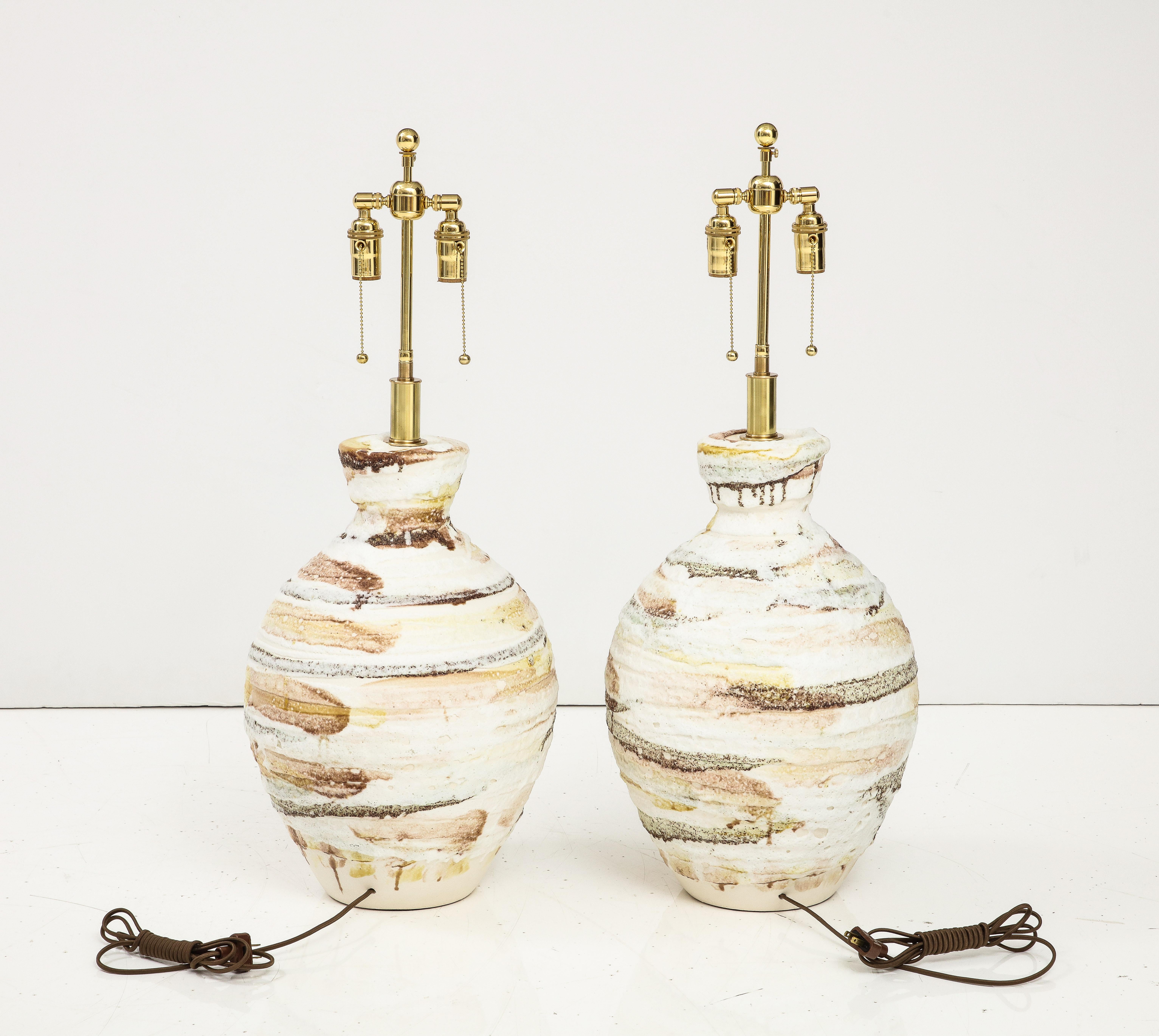 Pair of Large Mid - Century Modern Ceramic Lamps with a Textured Glazed Finish. For Sale 4