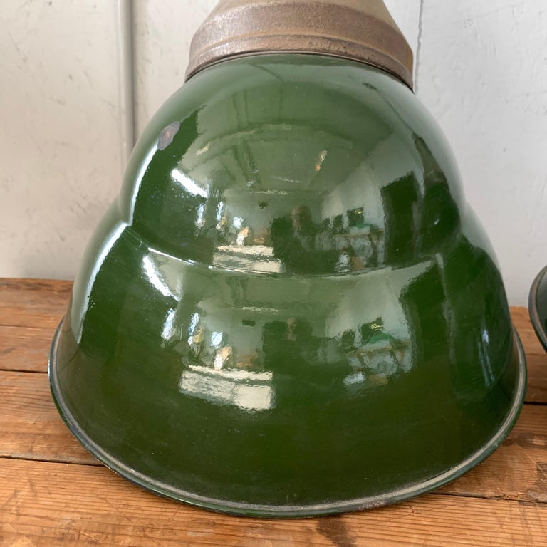 Pair Of Large Mid-Century Modern Industrial Wall-Sconces With Green Enamel Shade For Sale 10