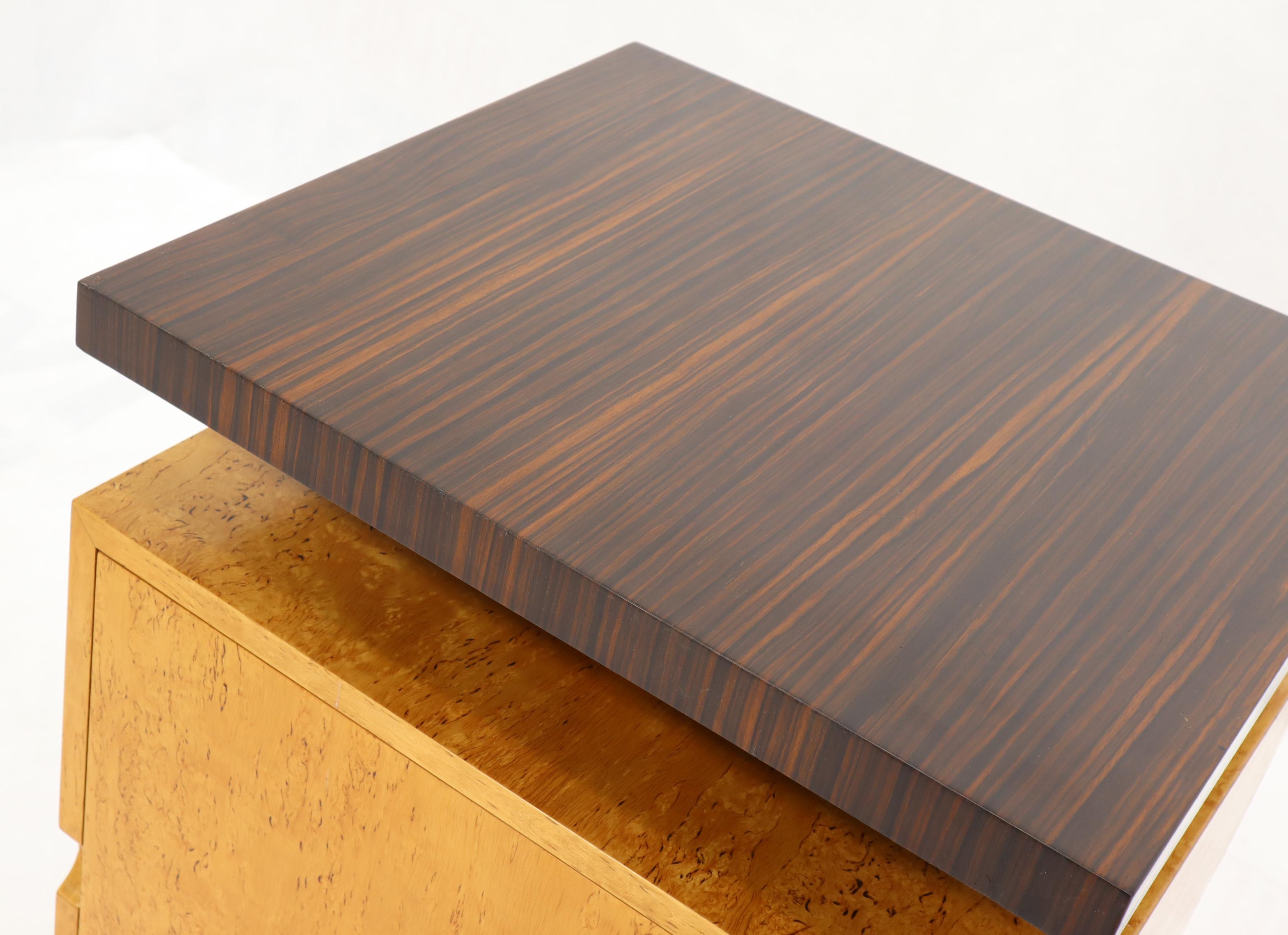 Paar große Mid-Century Modern-Beistelltische aus Rosenholz und Vogelaugenahorn im Angebot 2