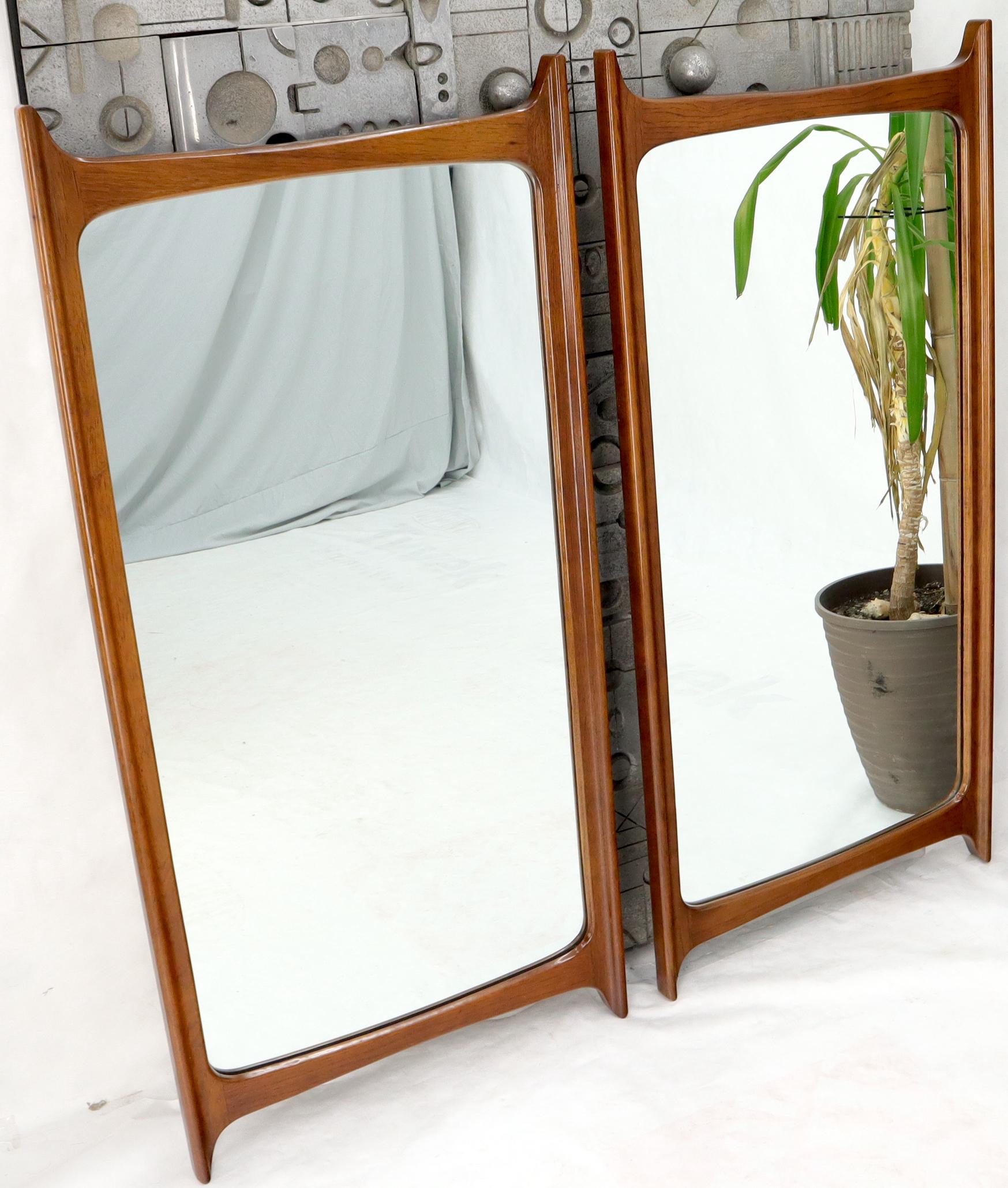 Pair of Large Mid-Century Modern Walnut Mirrors In Good Condition For Sale In Rockaway, NJ