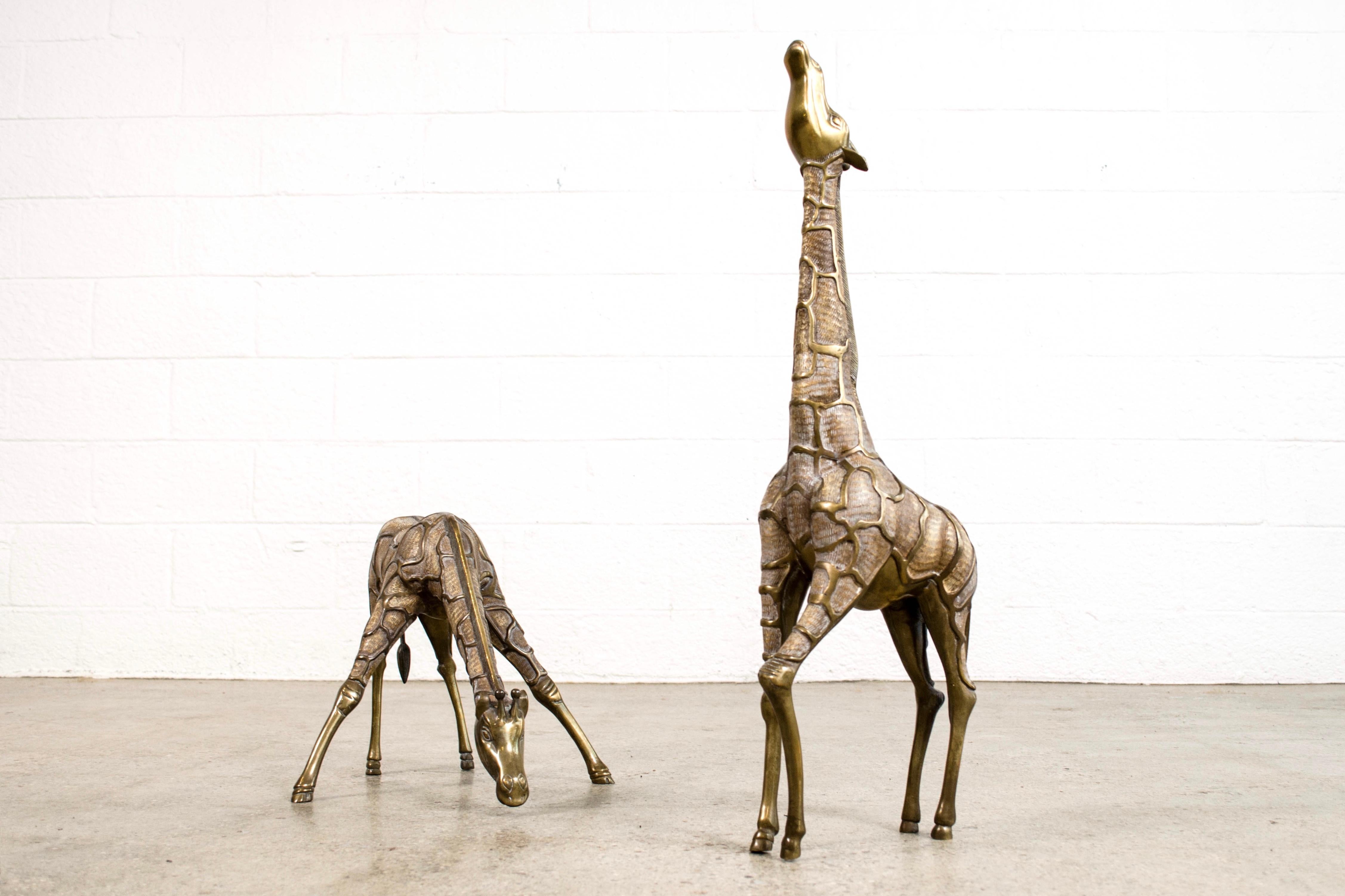 Pair of Large Mid-Century Modernist Brass Giraffe Floor Statues For Sale 5