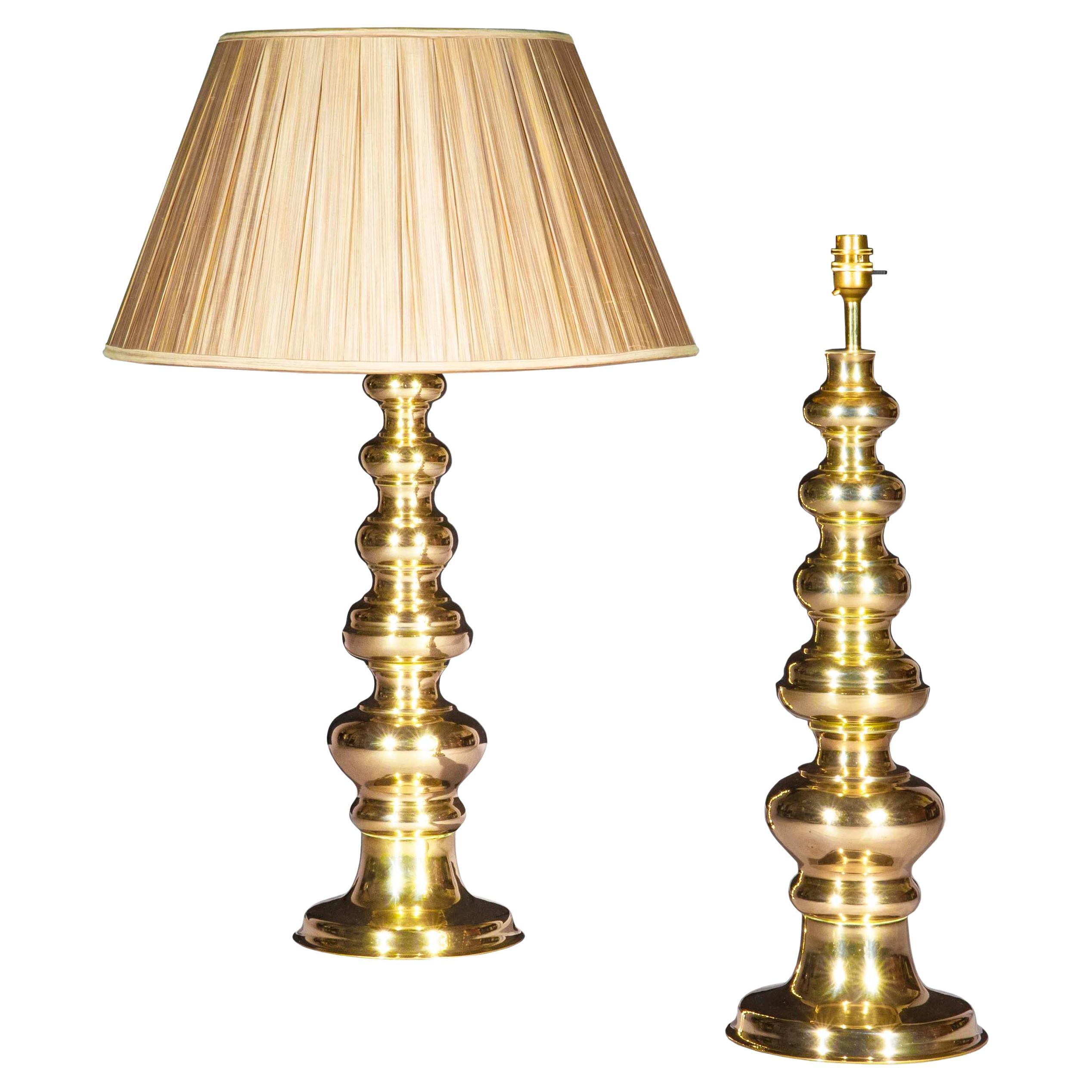 Pair of Large Mid-Century Polished Bronze Lamps For Sale at 1stDibs