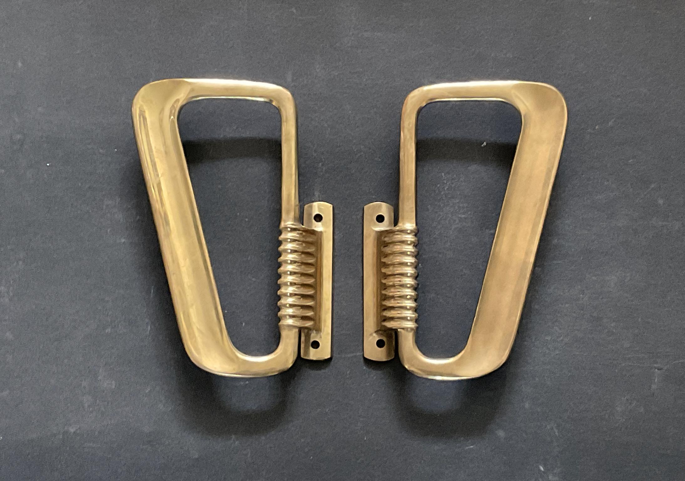 Pair of Large Midcentury Brass Door Handles, Italy [I] For Sale 1