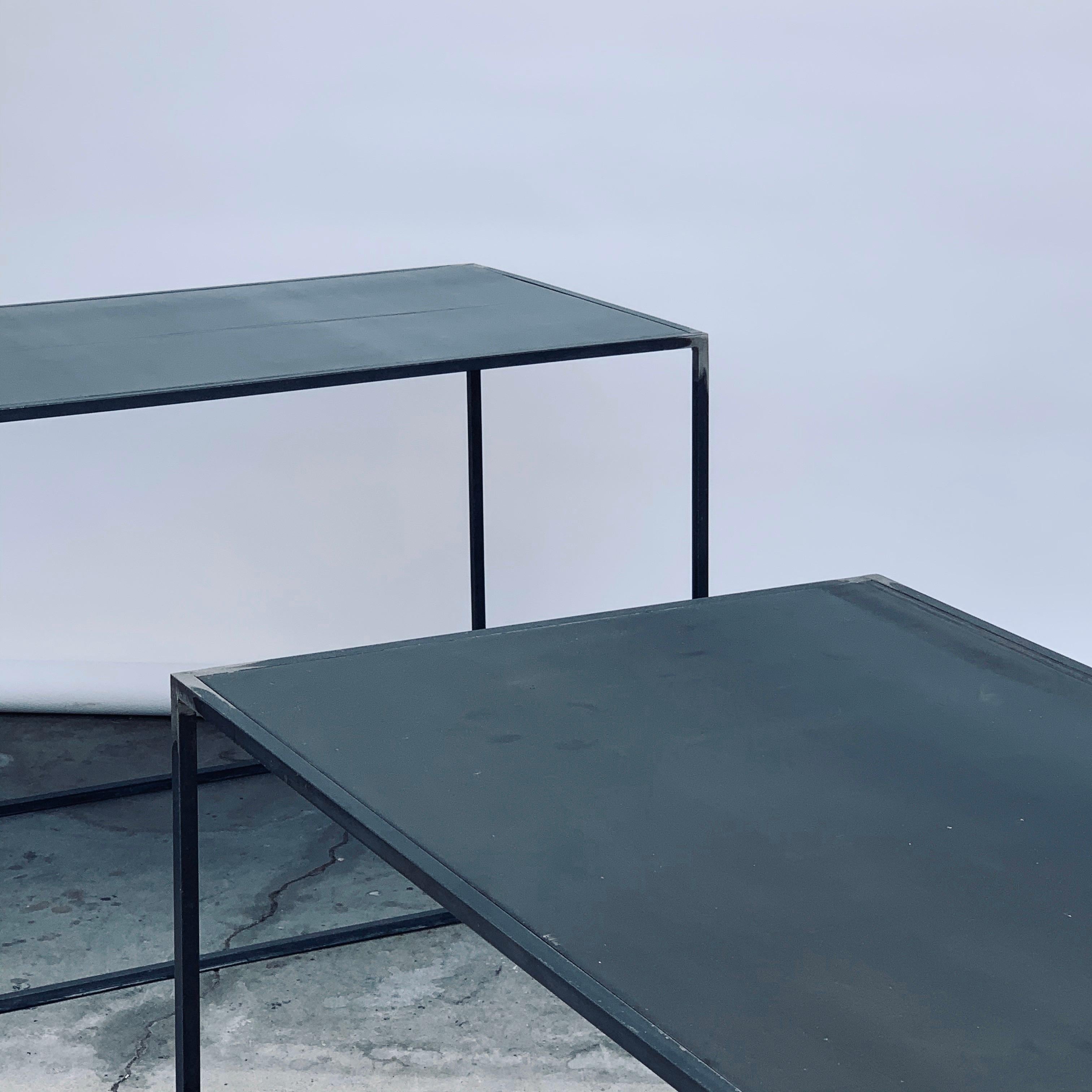 Pair of Large Minimalist 'Filiforme' Patinated Steel End Tables by Design Frères In Good Condition For Sale In Los Angeles, CA
