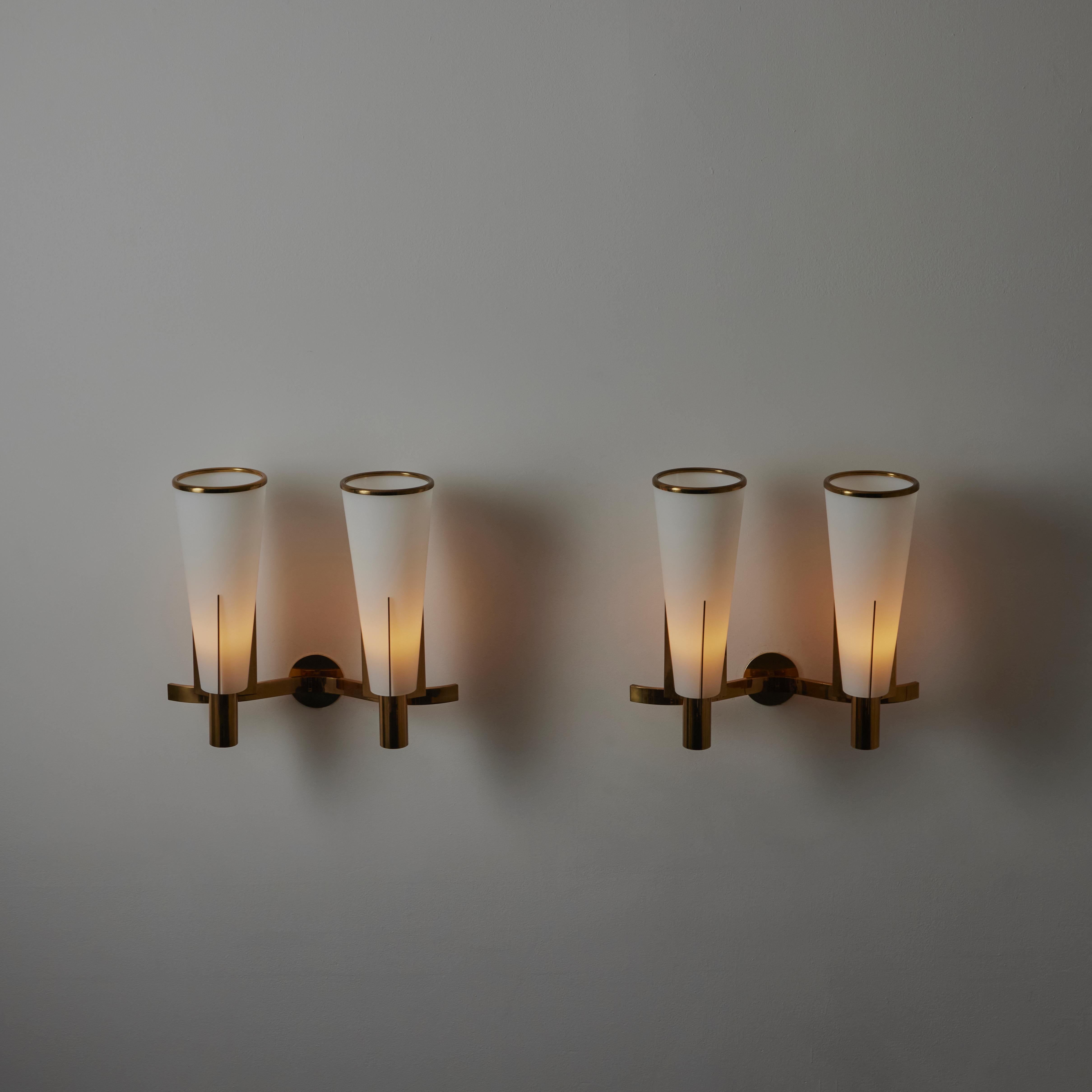 Mid-Century Modern Pair of Large model 2021/2 Sconces by Stilnovo