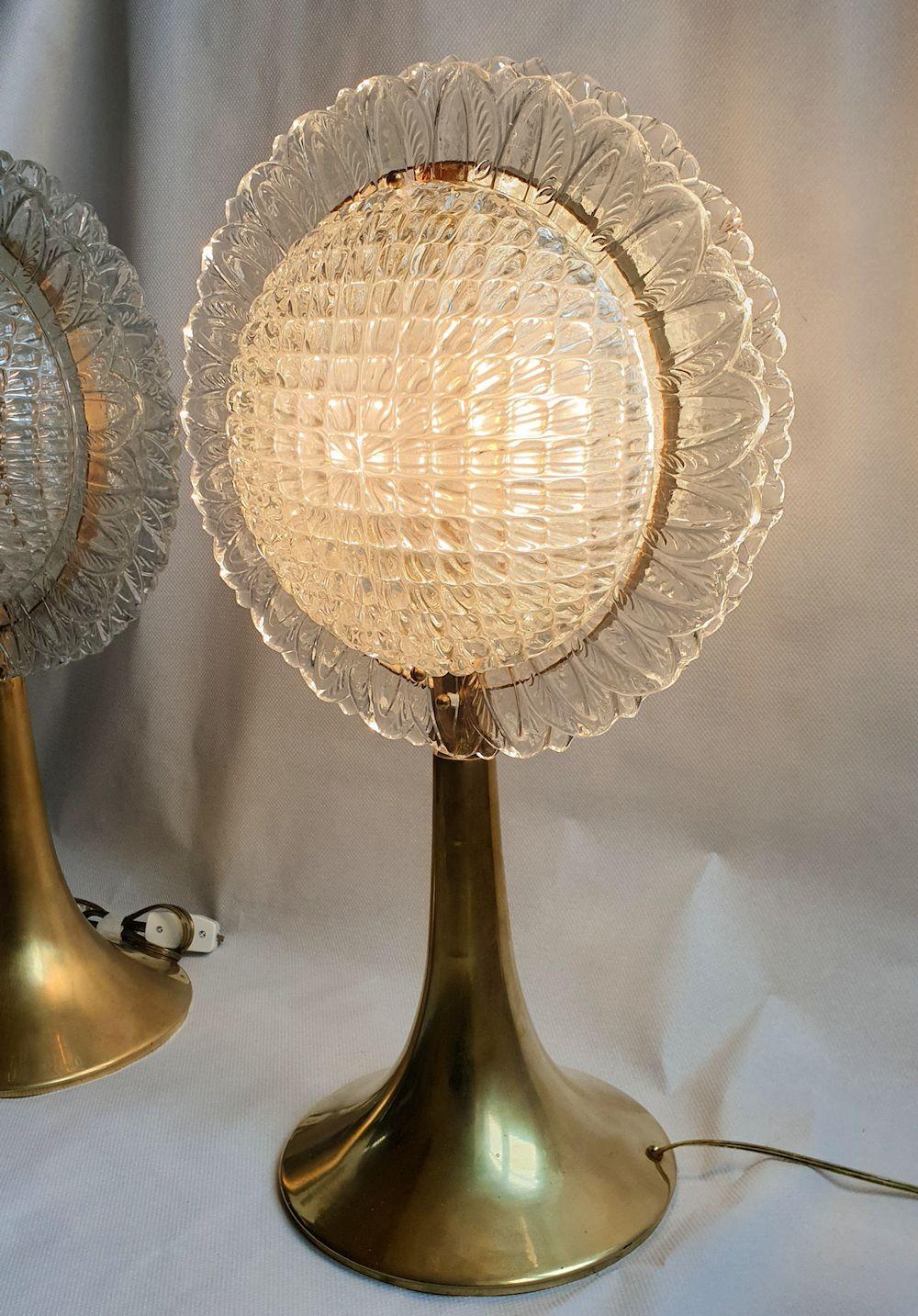 Pair of Large Murano Glass and Brass Table Lamps In Excellent Condition In Dallas, TX