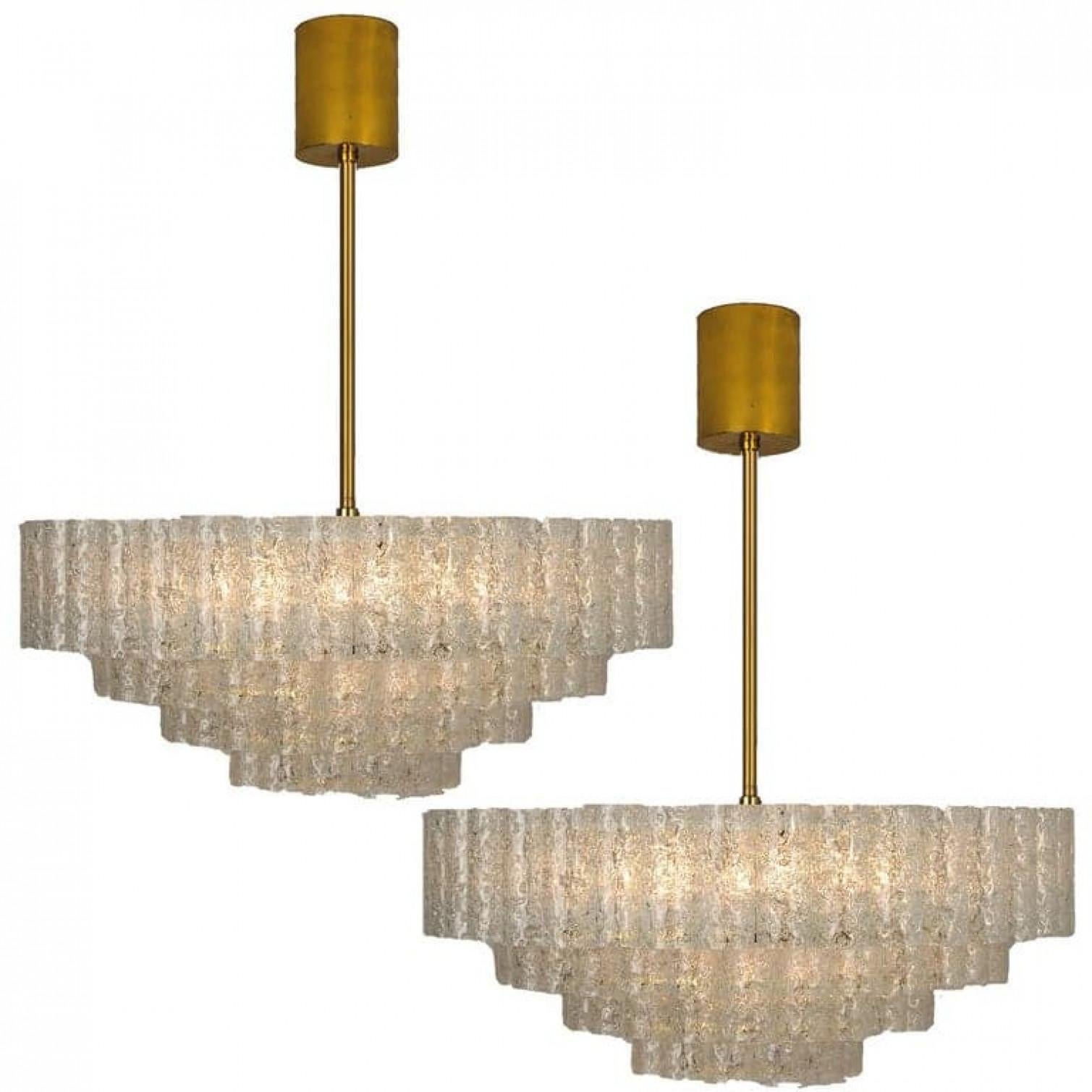 Paire de grands lustres en verre de Murano par Doria, années 1960 en vente 5