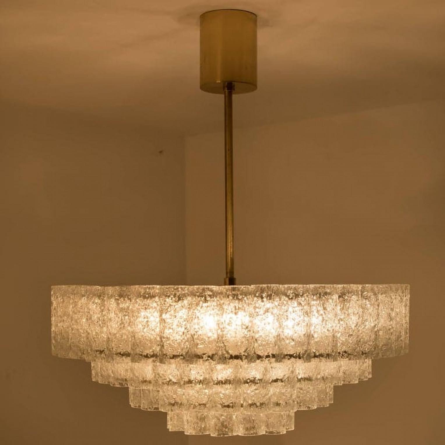 Paire de grands lustres en verre de Murano par Doria, années 1960 en vente 1